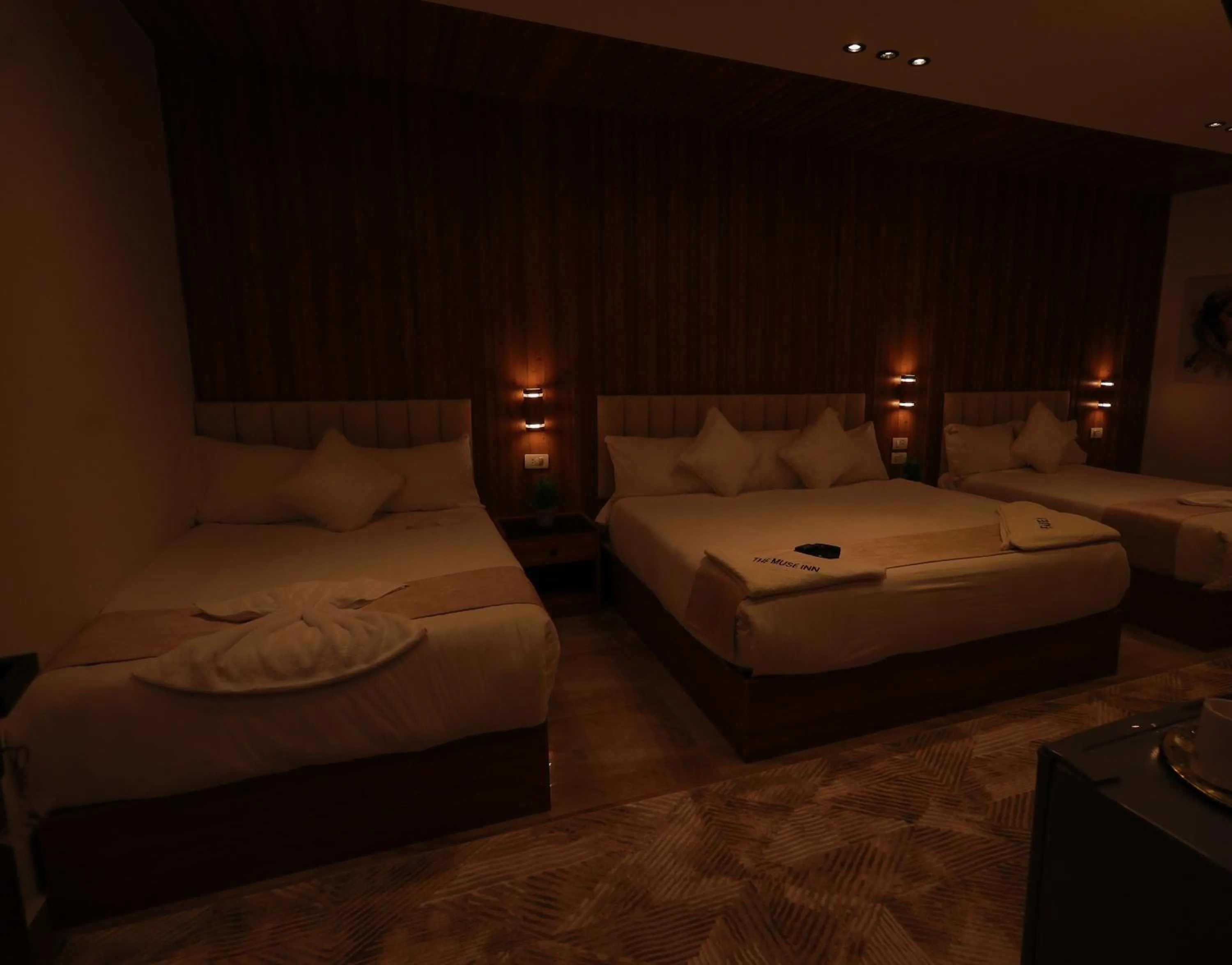 Photo of the whole room, Bed in The Muse Pyramids INN