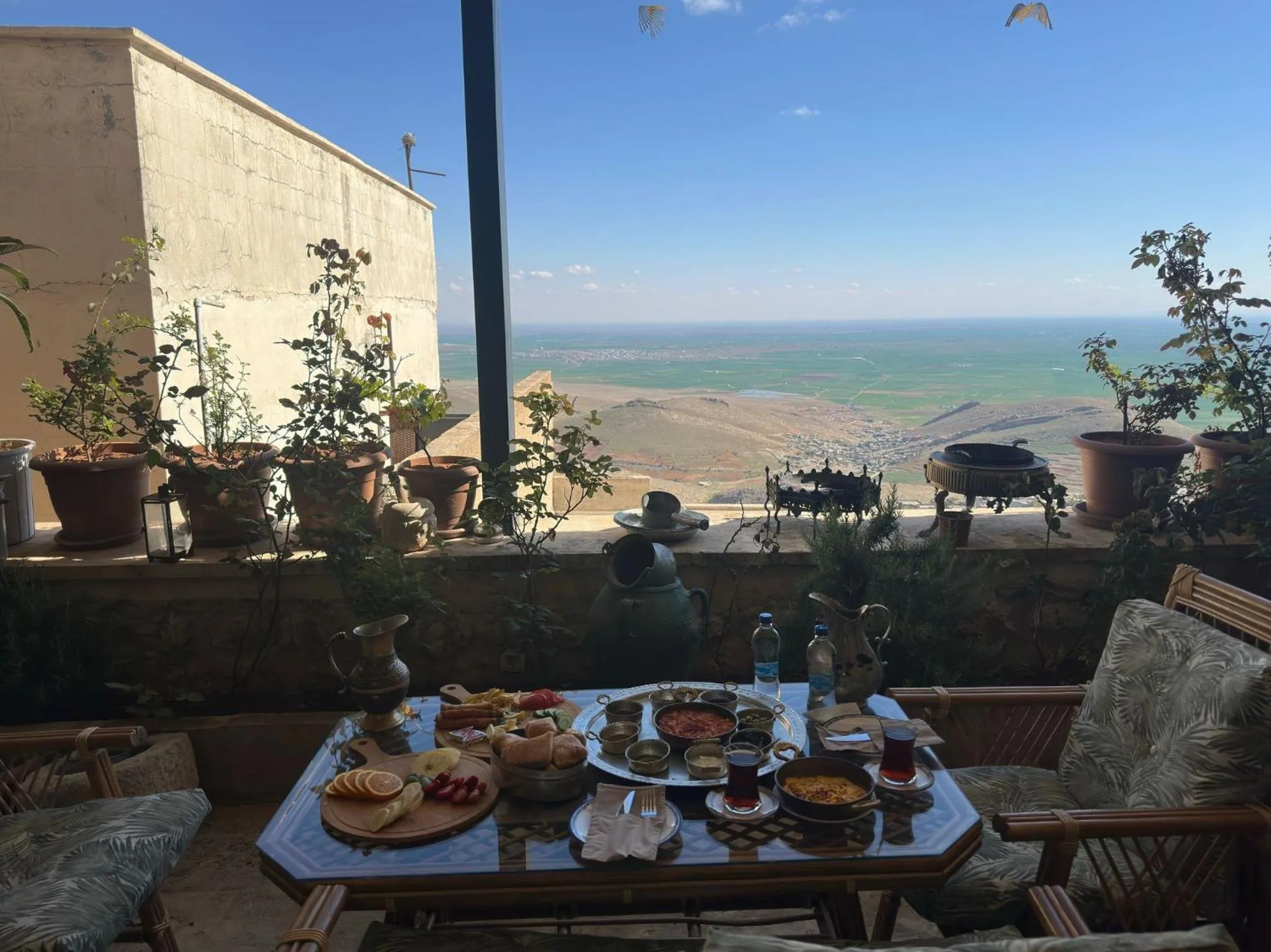 Patio in Şems inn hotel