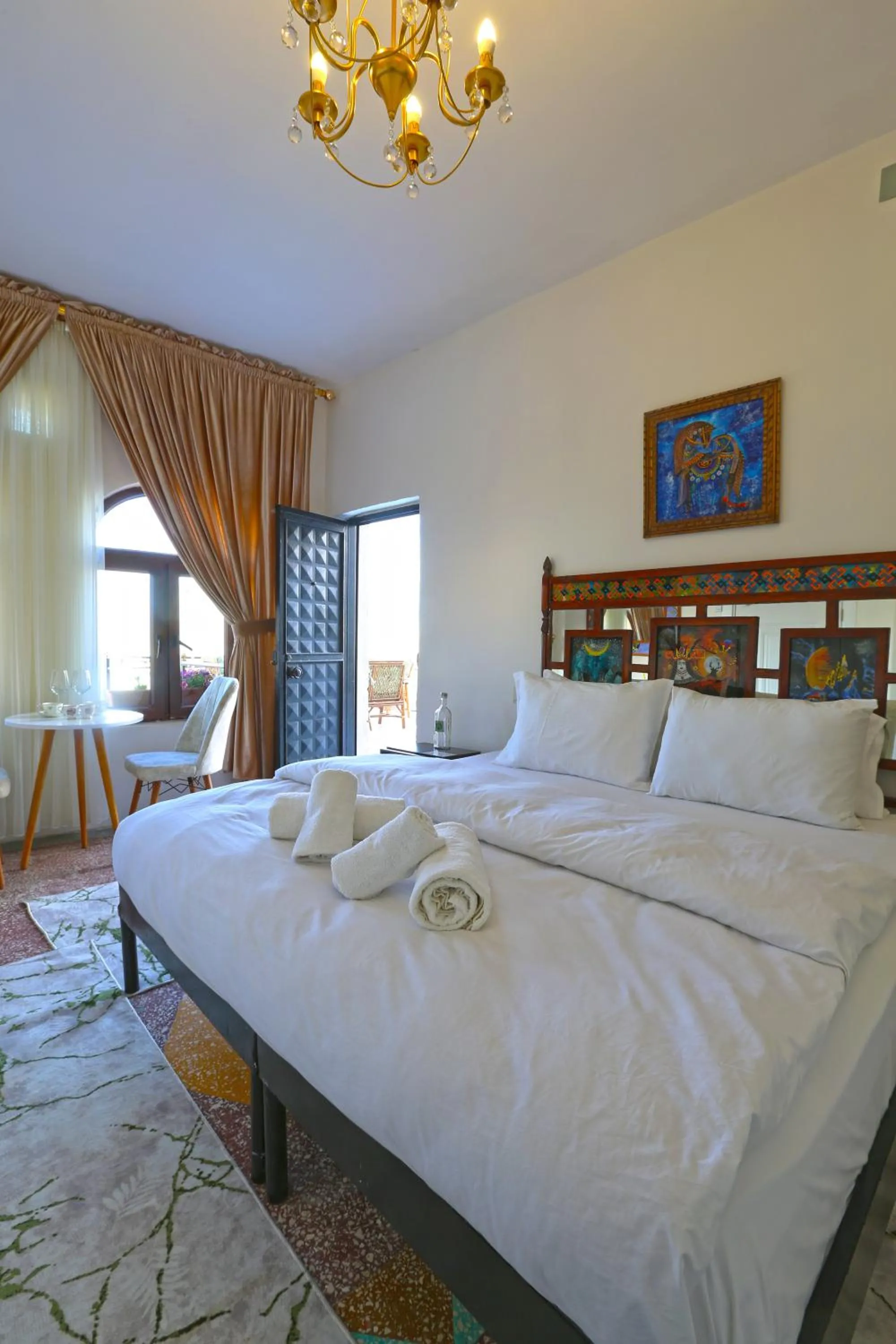 Photo of the whole room, Bed in Şems inn hotel