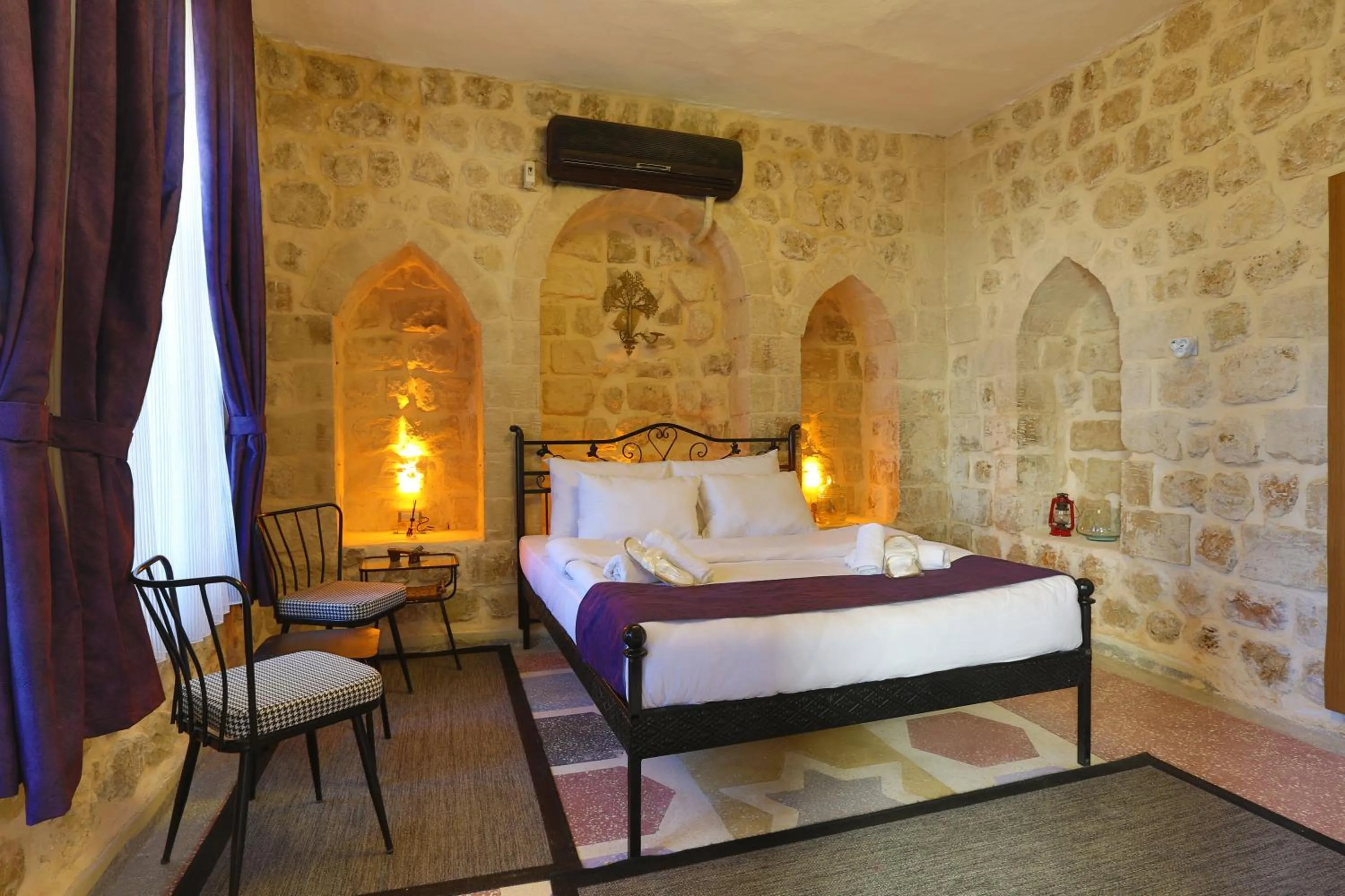 Bed in Şems inn hotel