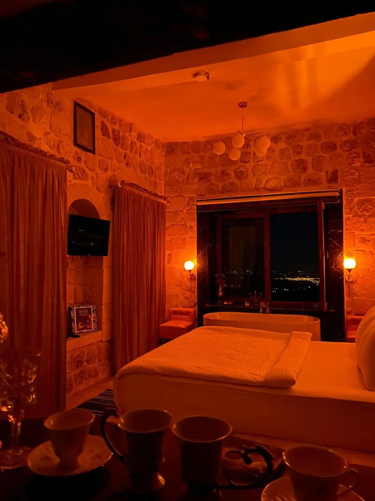 TV and multimedia, Bed in Şems inn hotel