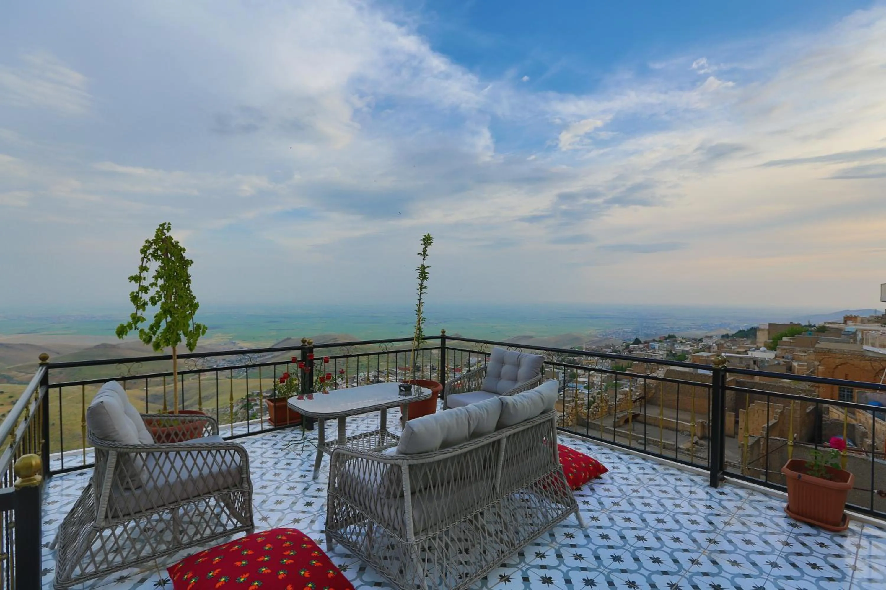 Balcony/Terrace in Şems inn hotel