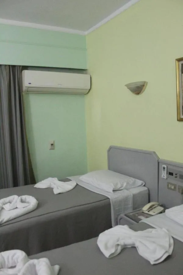 Emilio Hotel