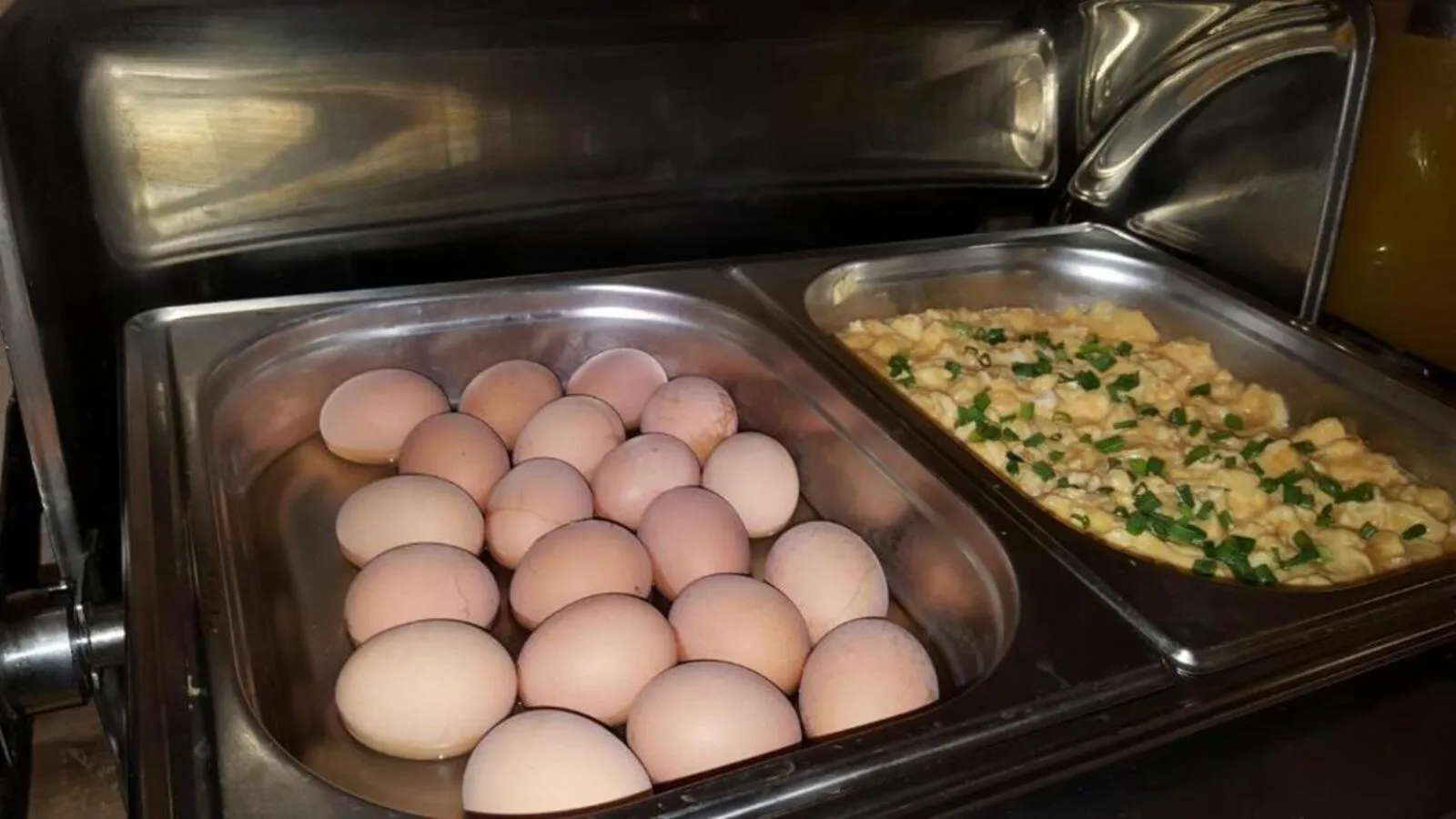 Food and drinks in Villa Merry