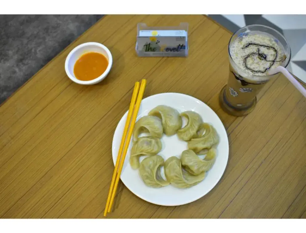 Restaurant/places to eat in The Revett Restaurant/places to eat in The Revett