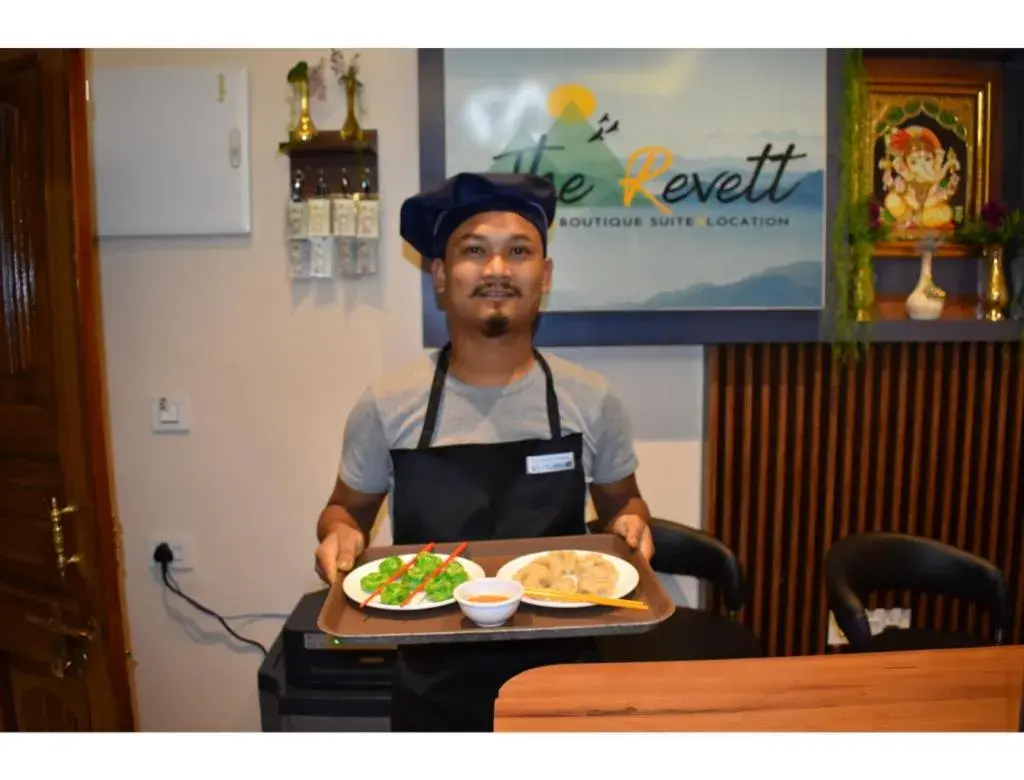 Restaurant/places to eat in The Revett Restaurant/places to eat in The Revett