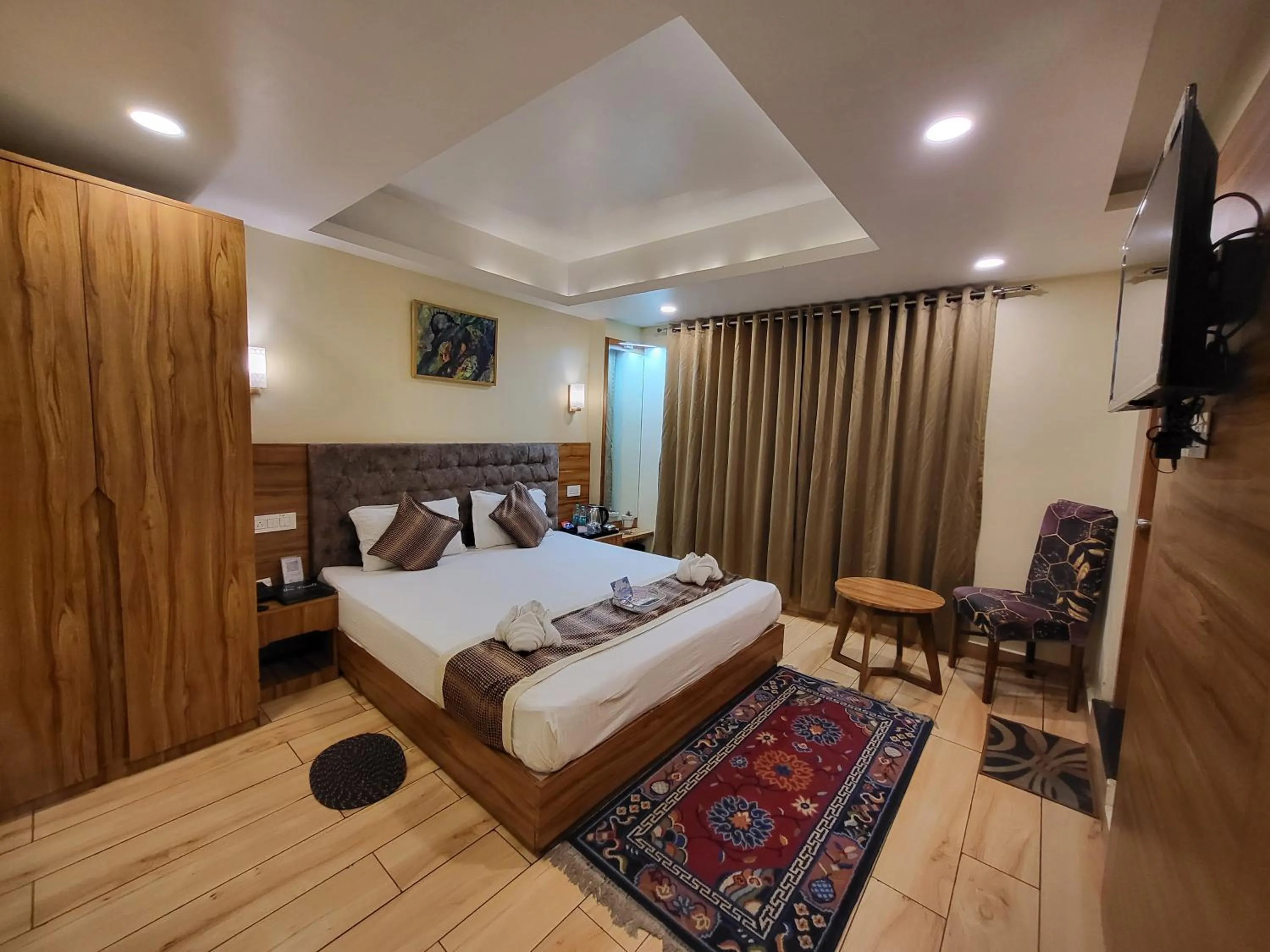 TV and multimedia, Bed in The Revett