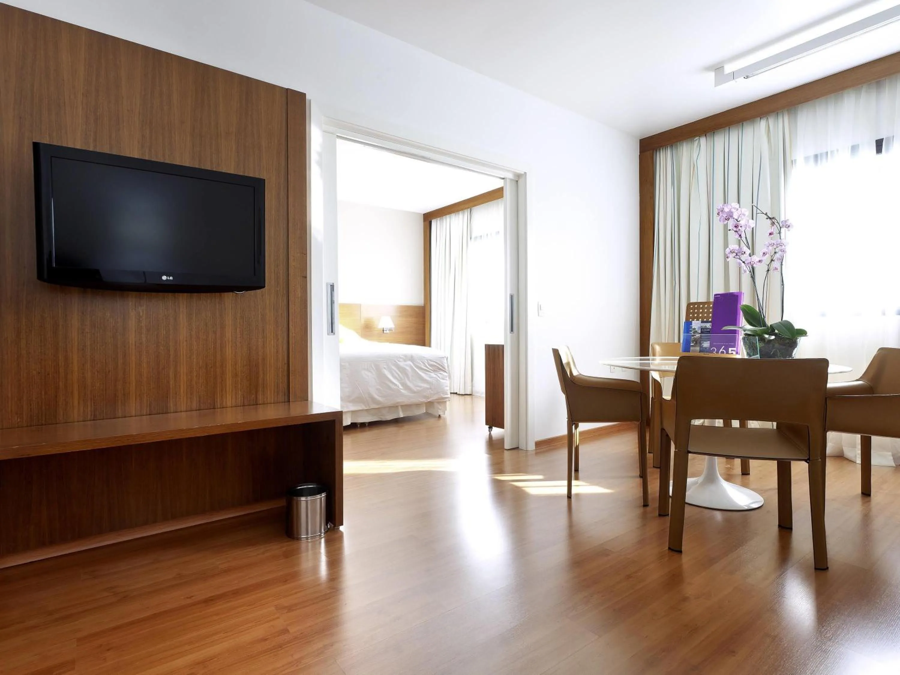 Photo of the whole room, Bed in Novotel Campo Grande