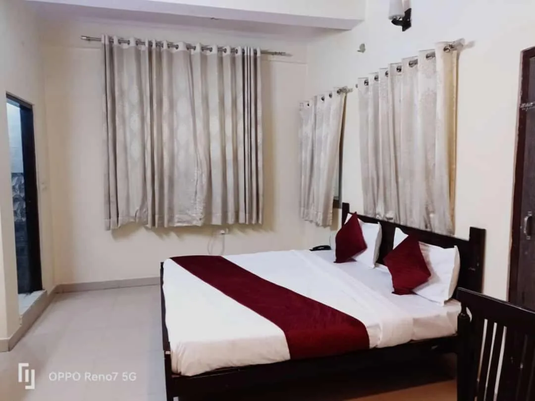 Bed in AK VILAS - BEST BUDGETED HOTEL IN JAIPUR