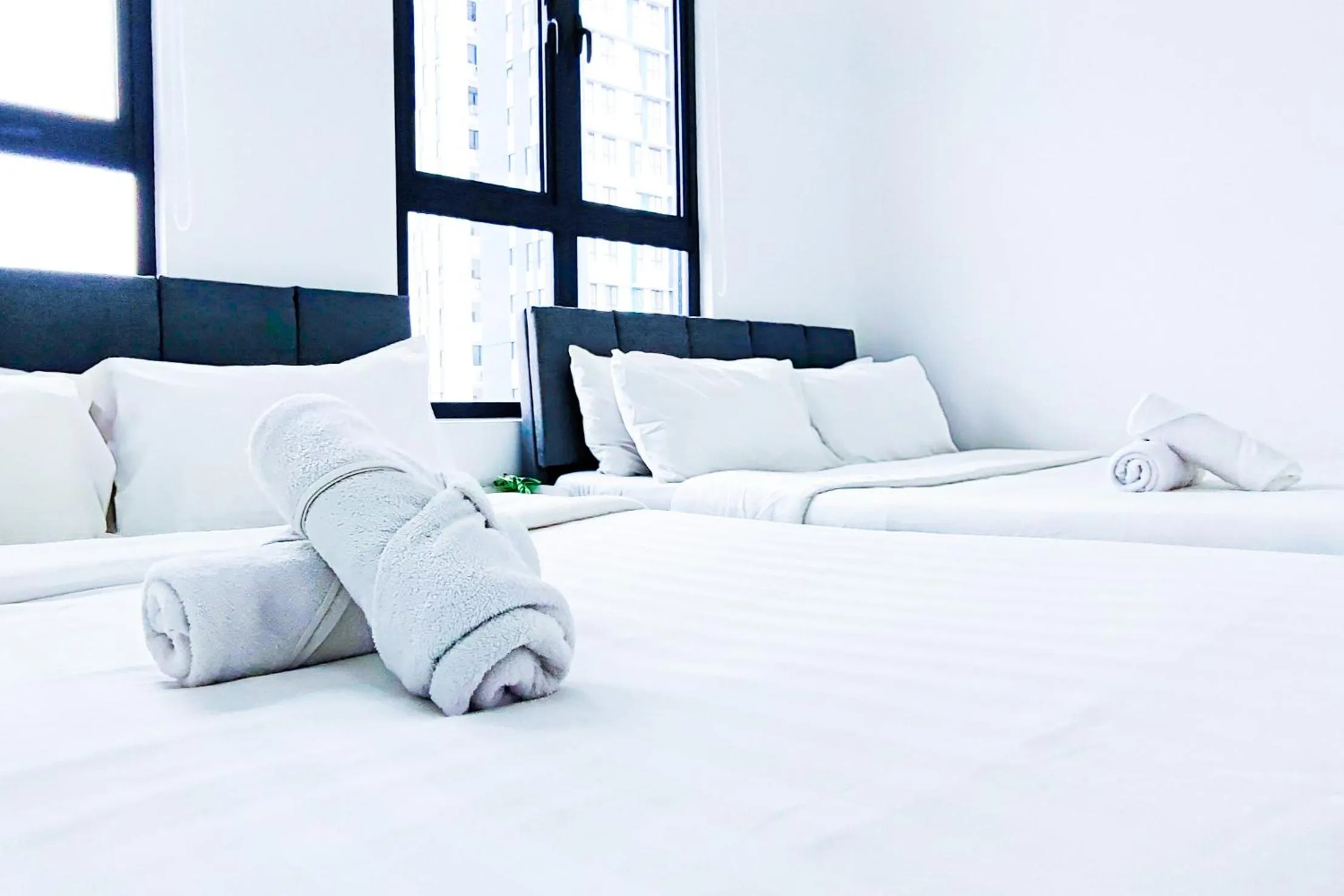 Bed in Double Storey Pool at Trio Setia by HCK