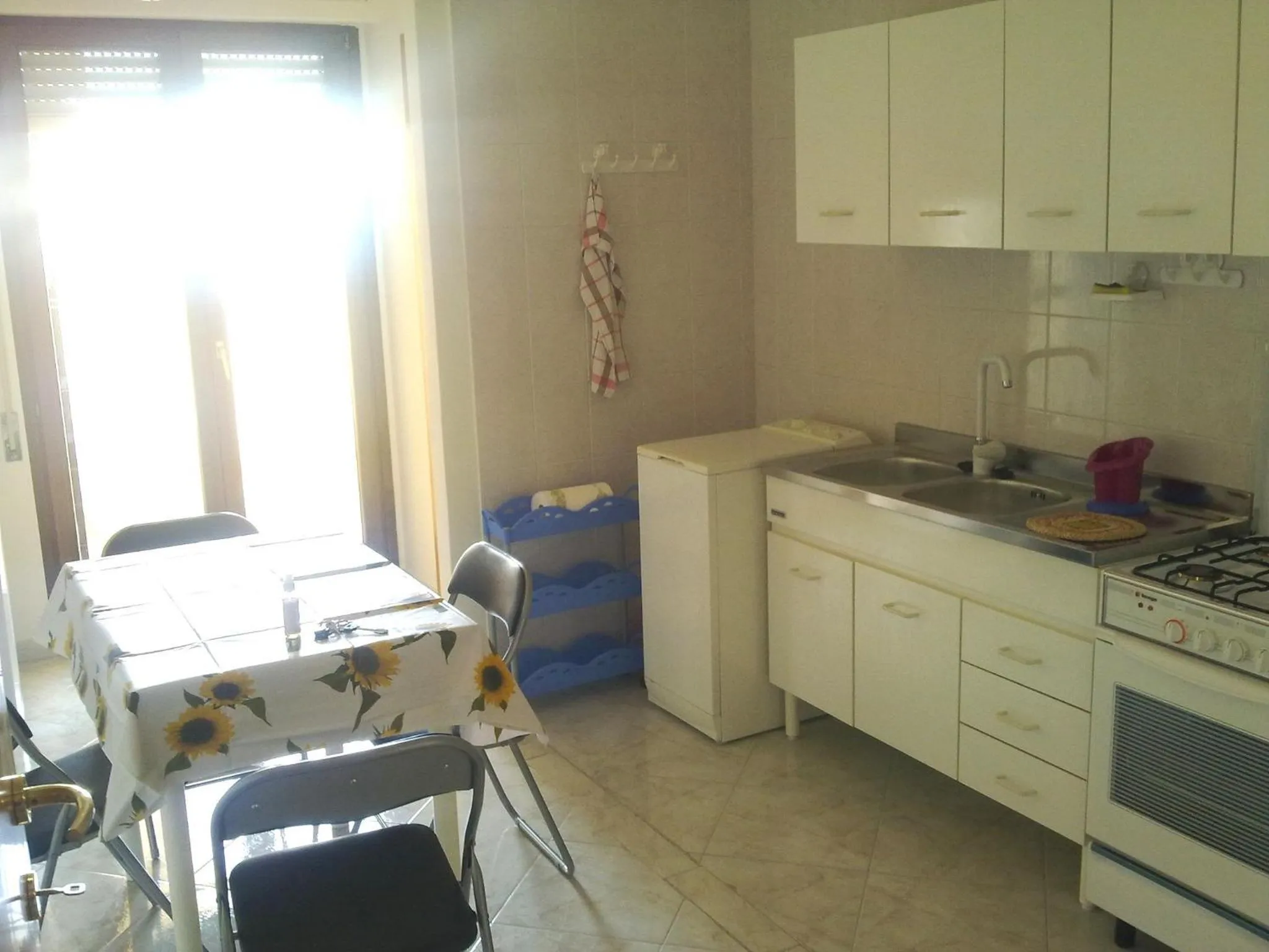 Communal kitchen in Home Sweet Home