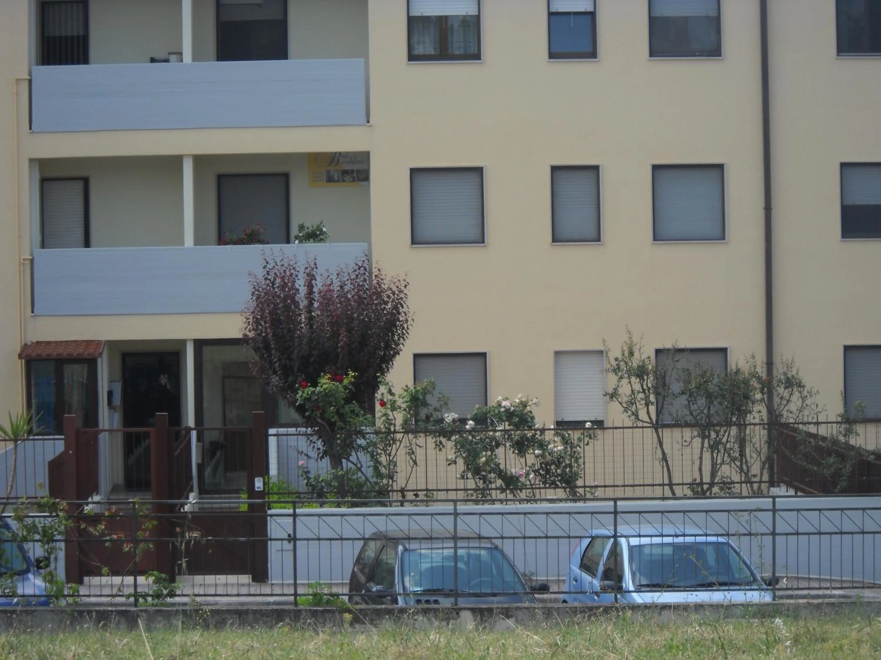 Facade/entrance in Home Sweet Home