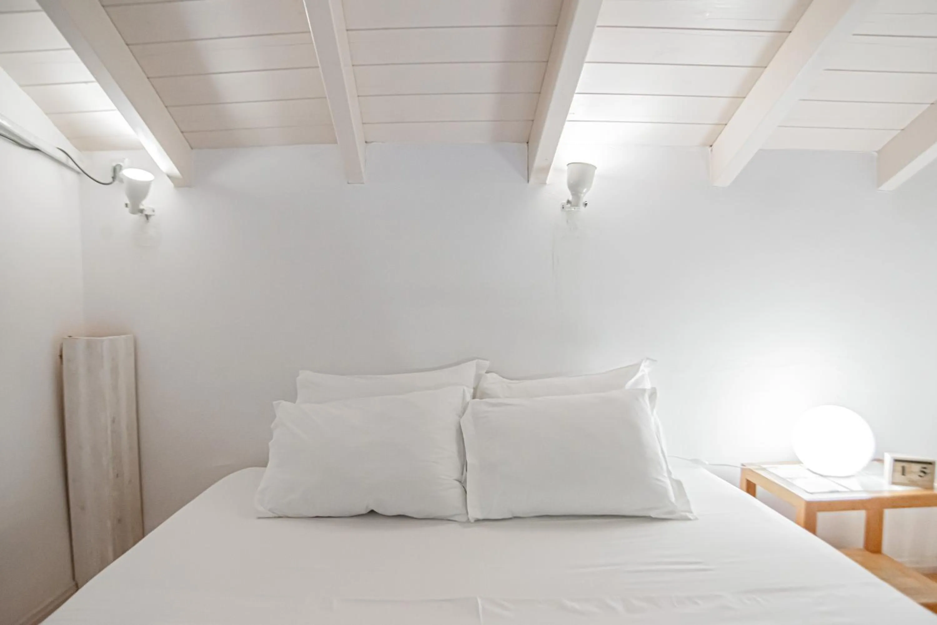 Bed in Militiko