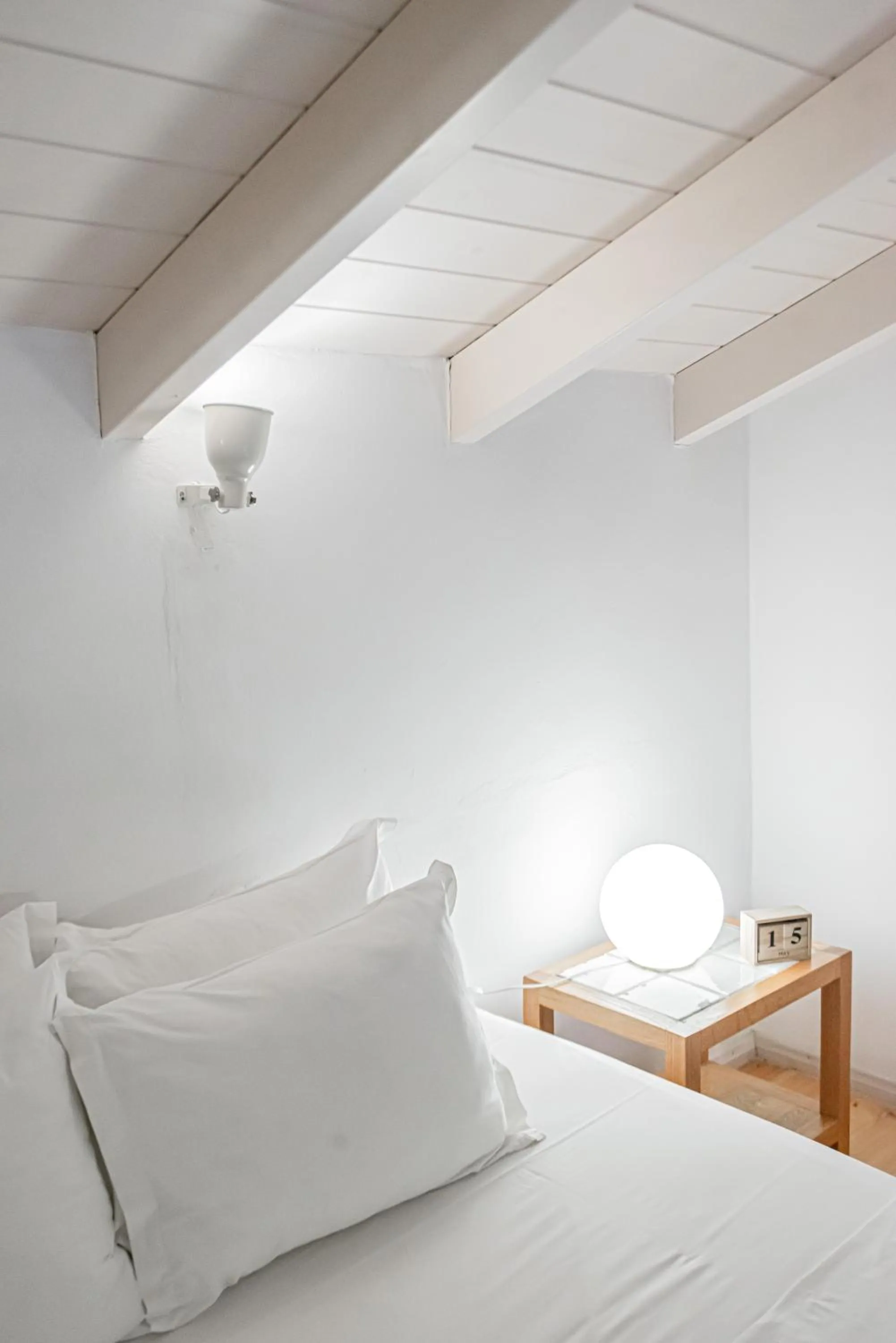 Bed in Militiko