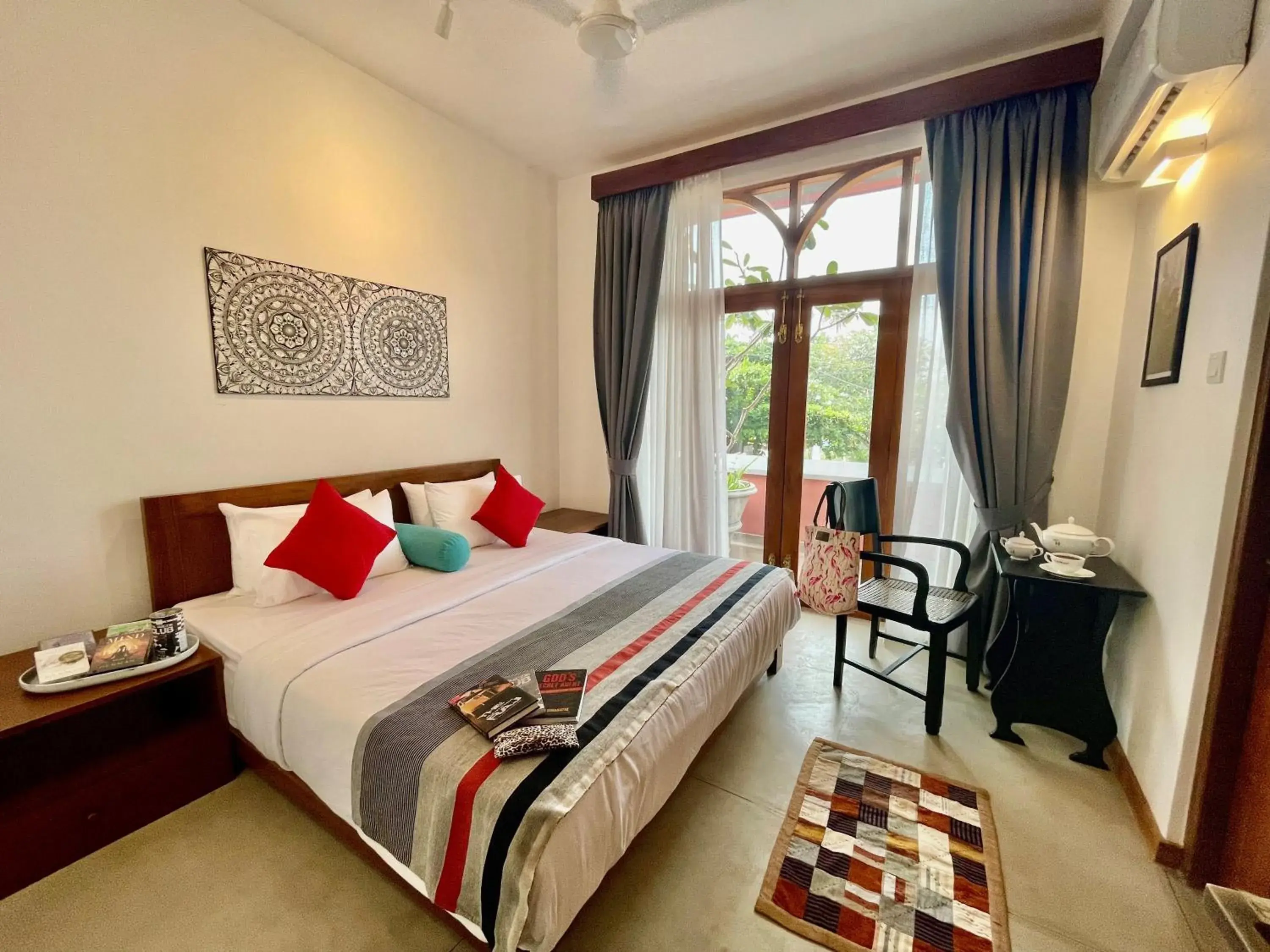 Deluxe Double Room in The Tea Library Hikkaduwa Deluxe Double Room in The Tea Library Hikkaduwa