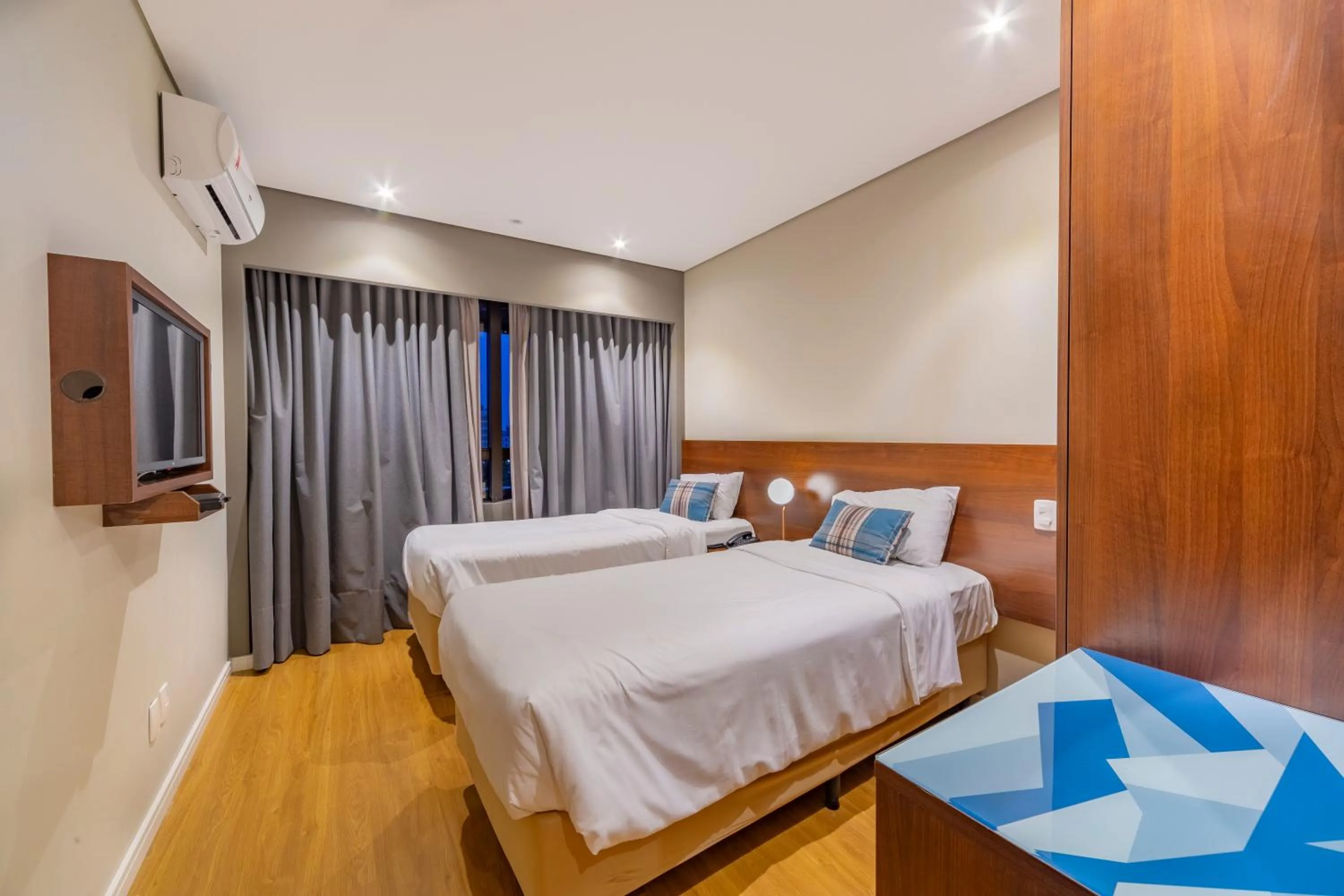 Bedroom, Bed in Mercure Curitiba Golden