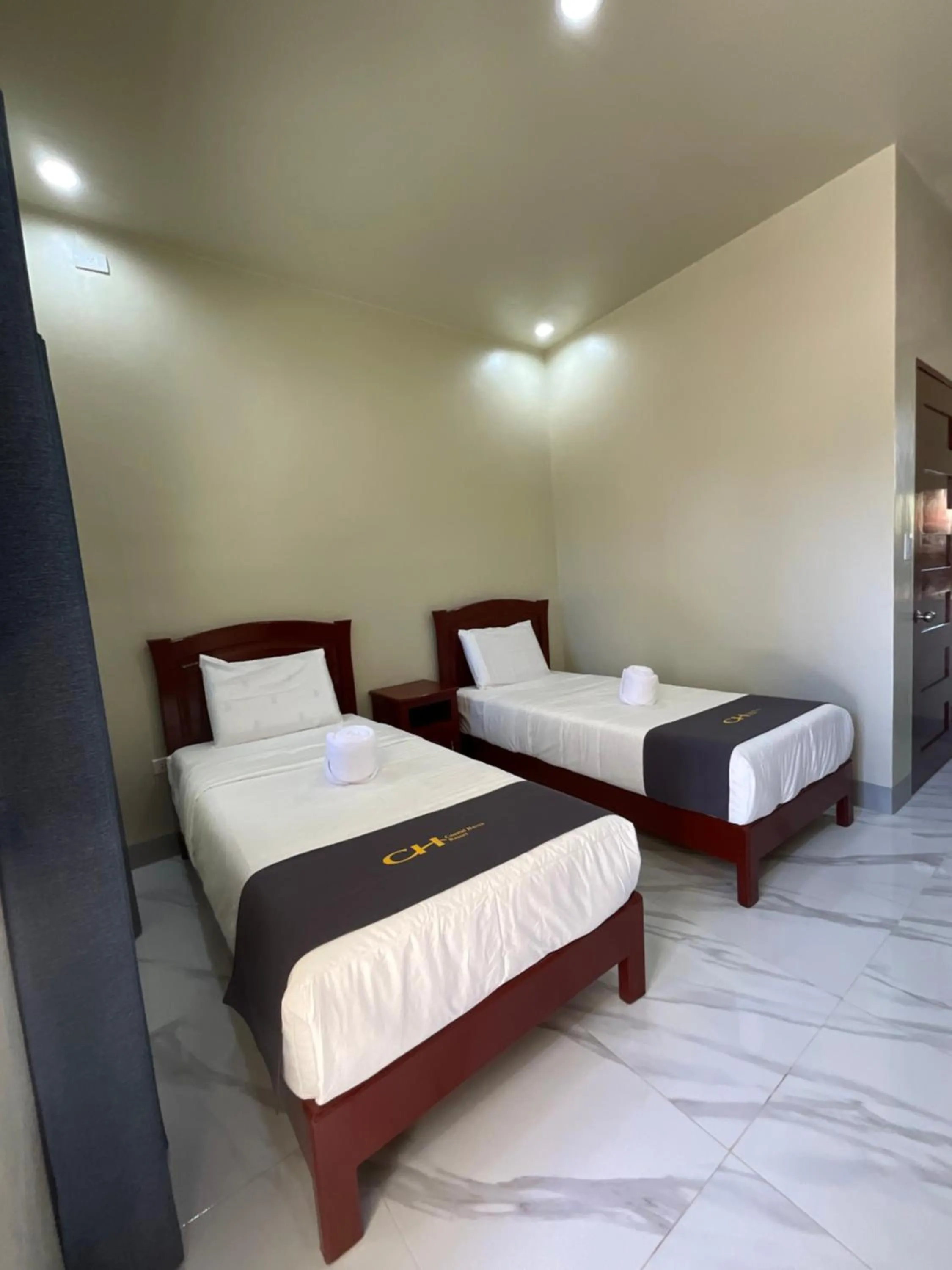 Bedroom, Bed in Coastal Haven Resort