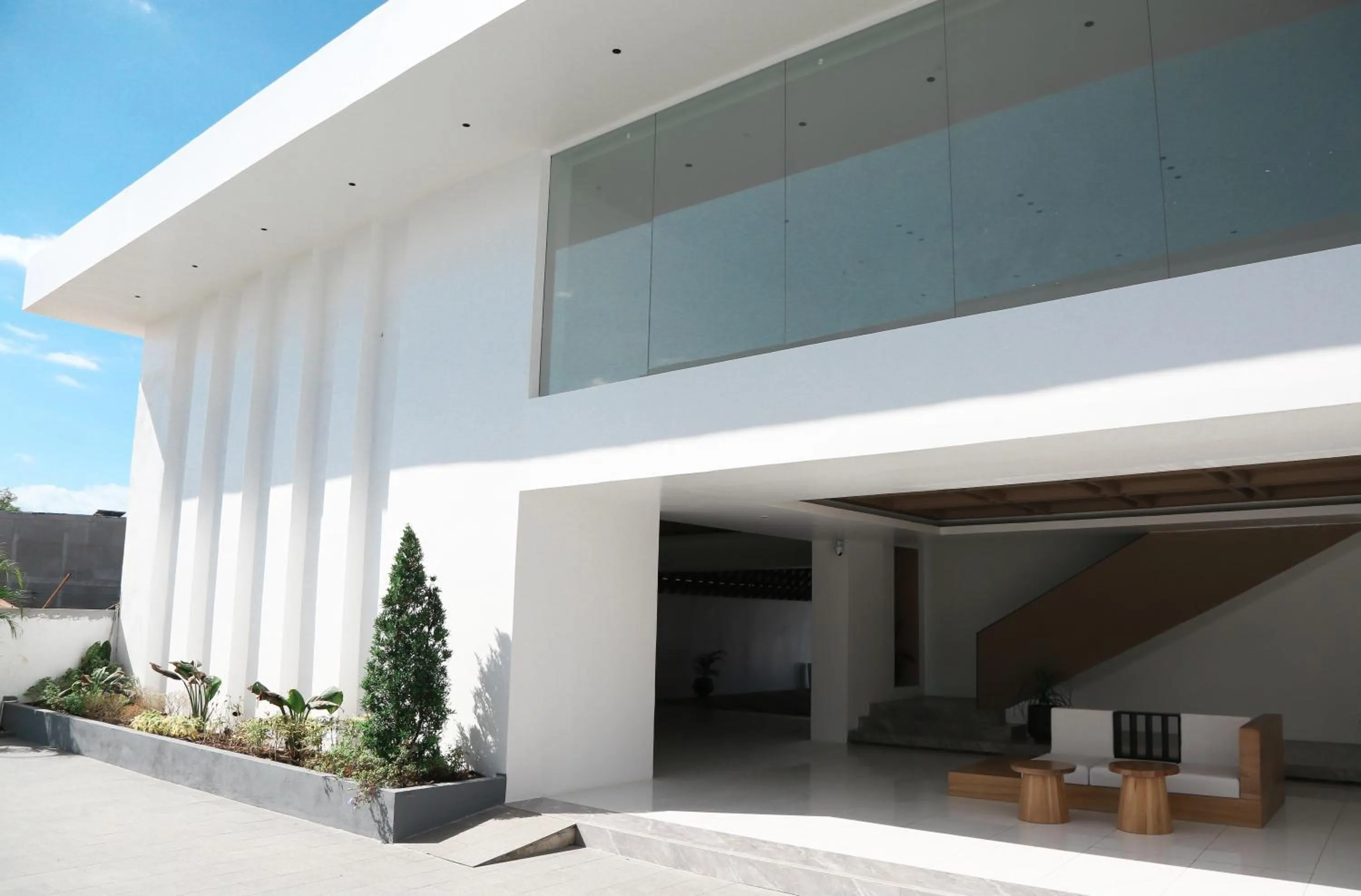 Property building in Willander Resort