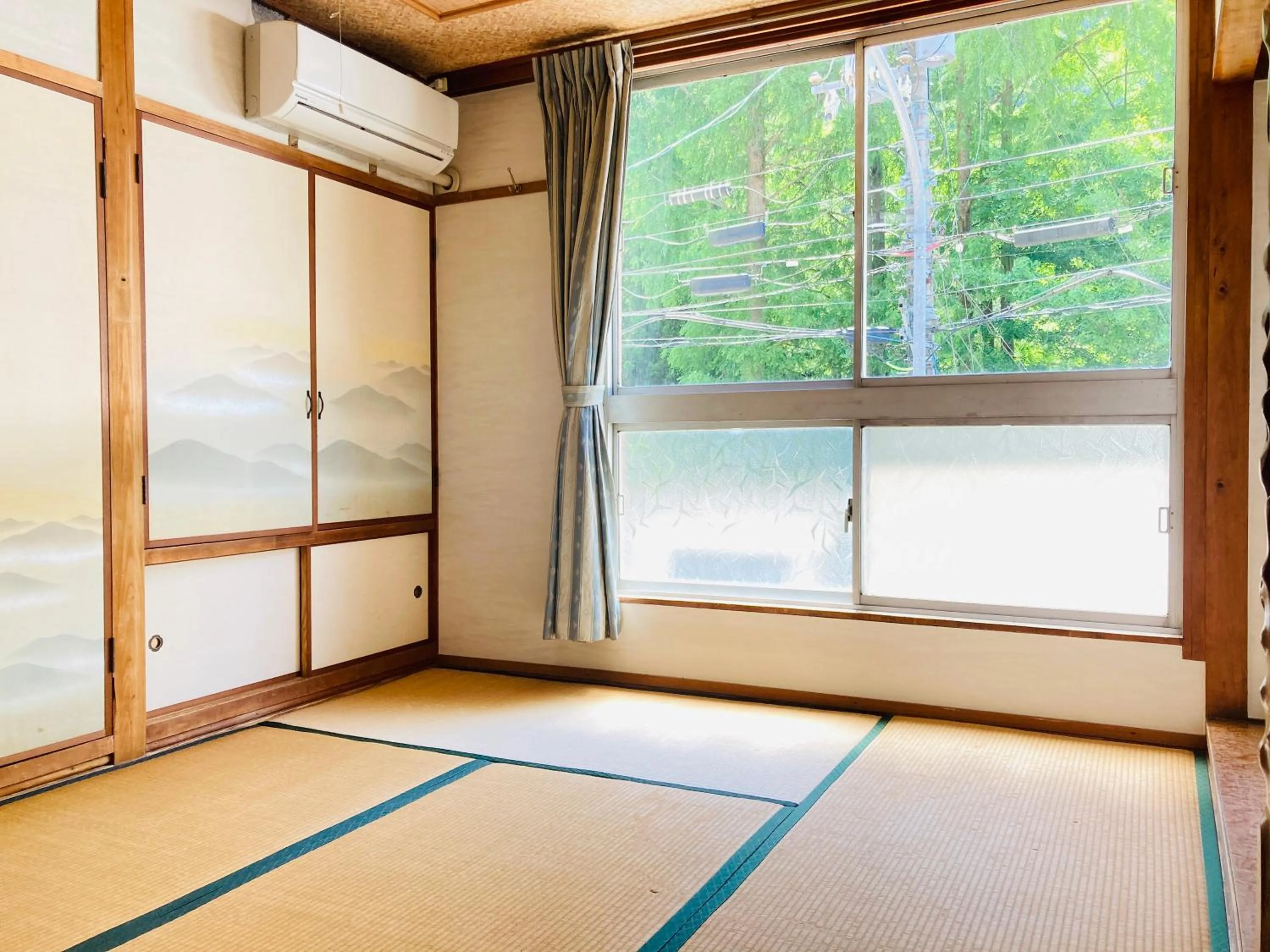Guesthouse KAZURABASHI