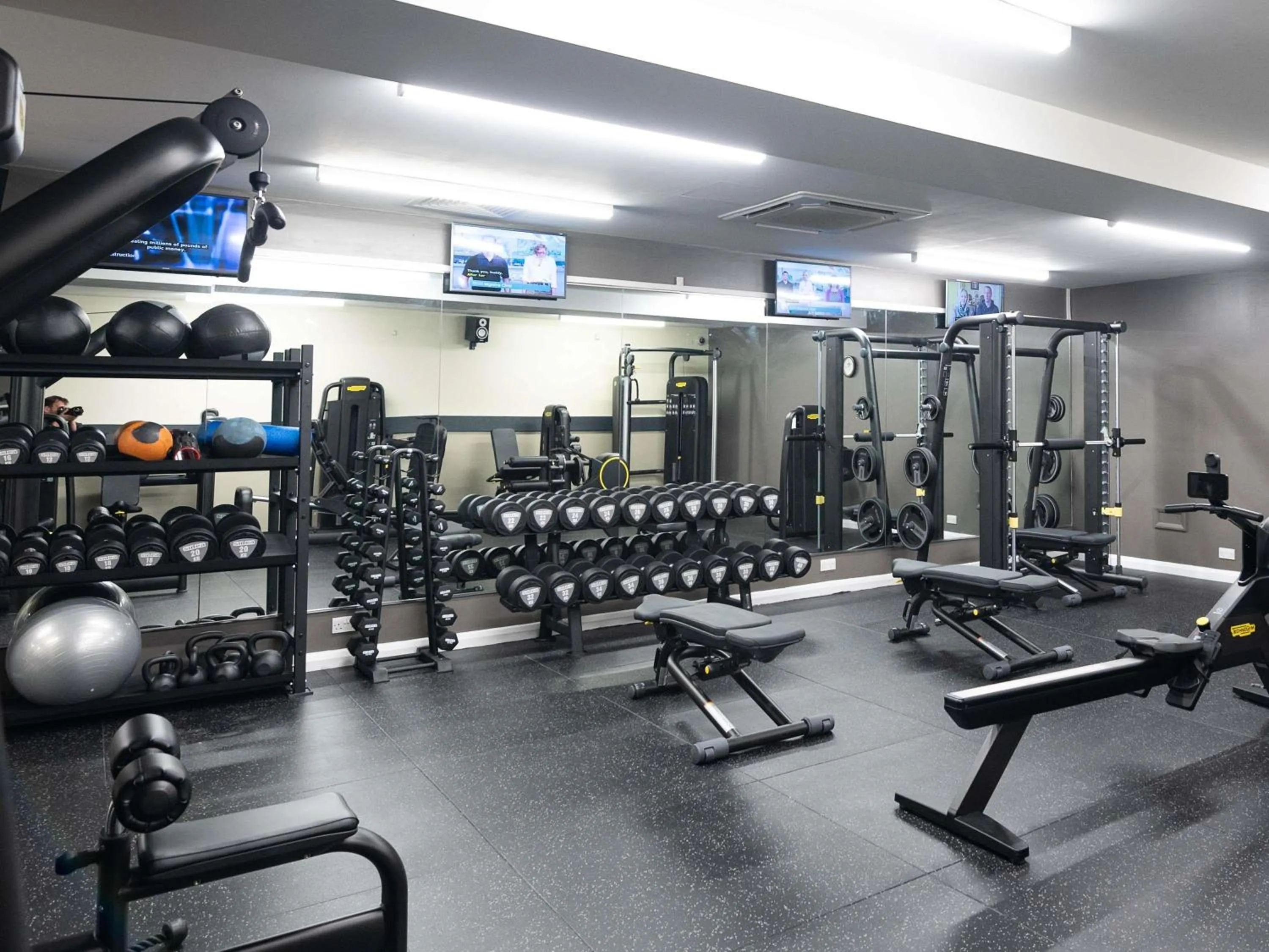 Fitness centre/facilities in Mercure Barnsley Tankersley Manor Hotel