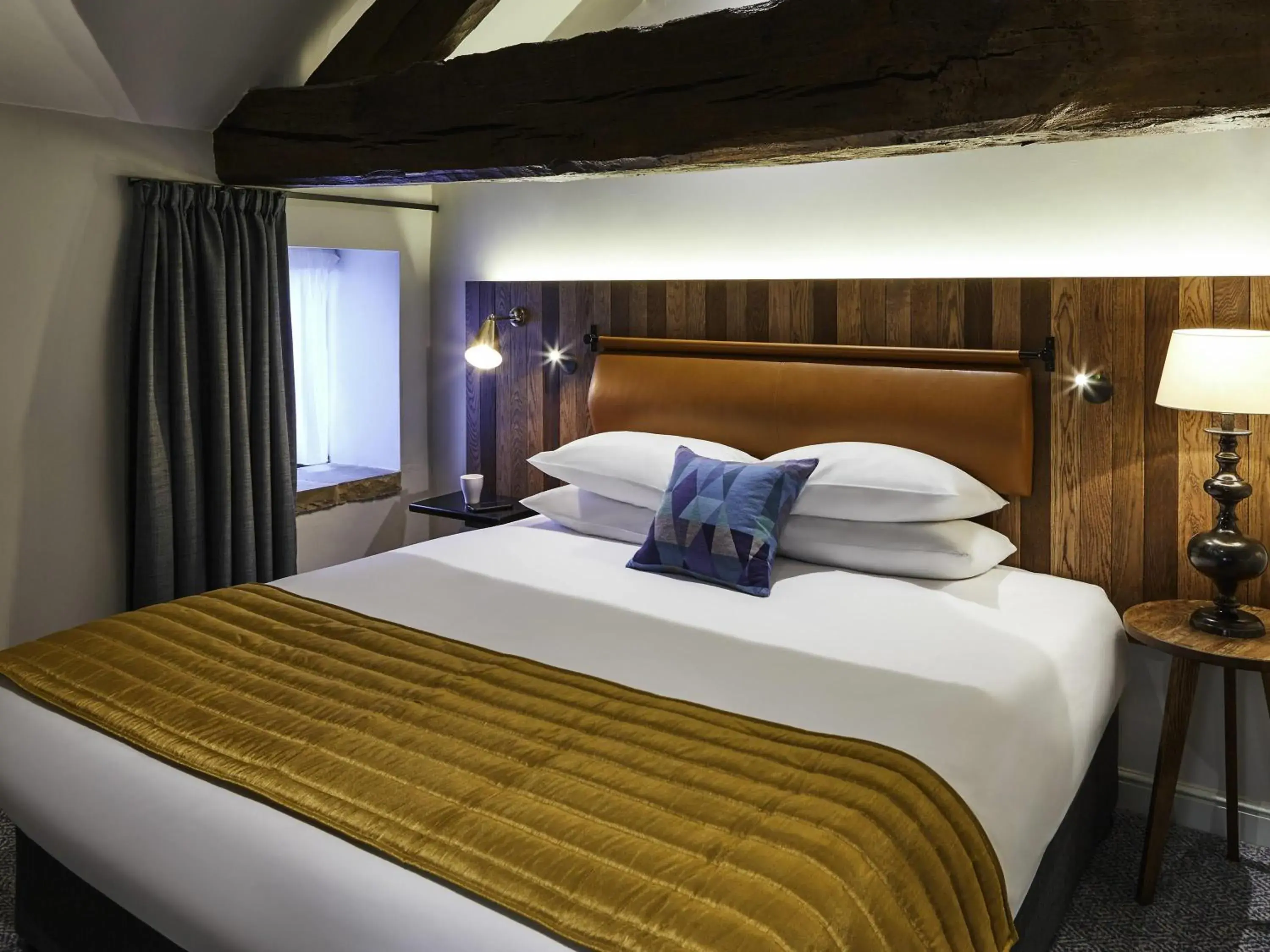 Bedroom, Bed in Mercure Barnsley Tankersley Manor Hotel Bedroom, Bed in Mercure Barnsley Tankersley Manor Hotel