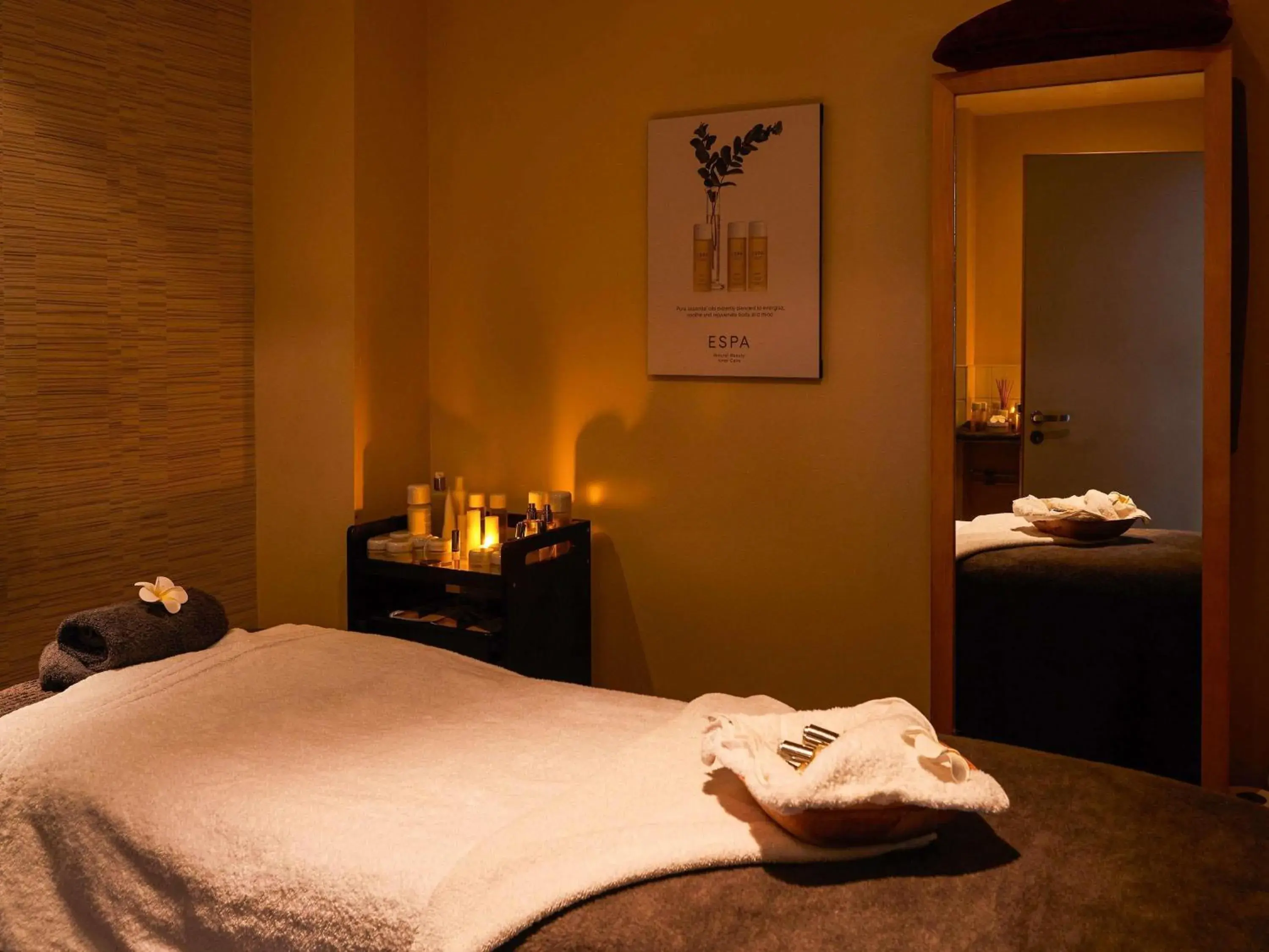 Spa and wellness centre/facilities, Bed in Mercure Barnsley Tankersley Manor Hotel Spa and wellness centre/facilities, Bed in Mercure Barnsley Tankersley Manor Hotel