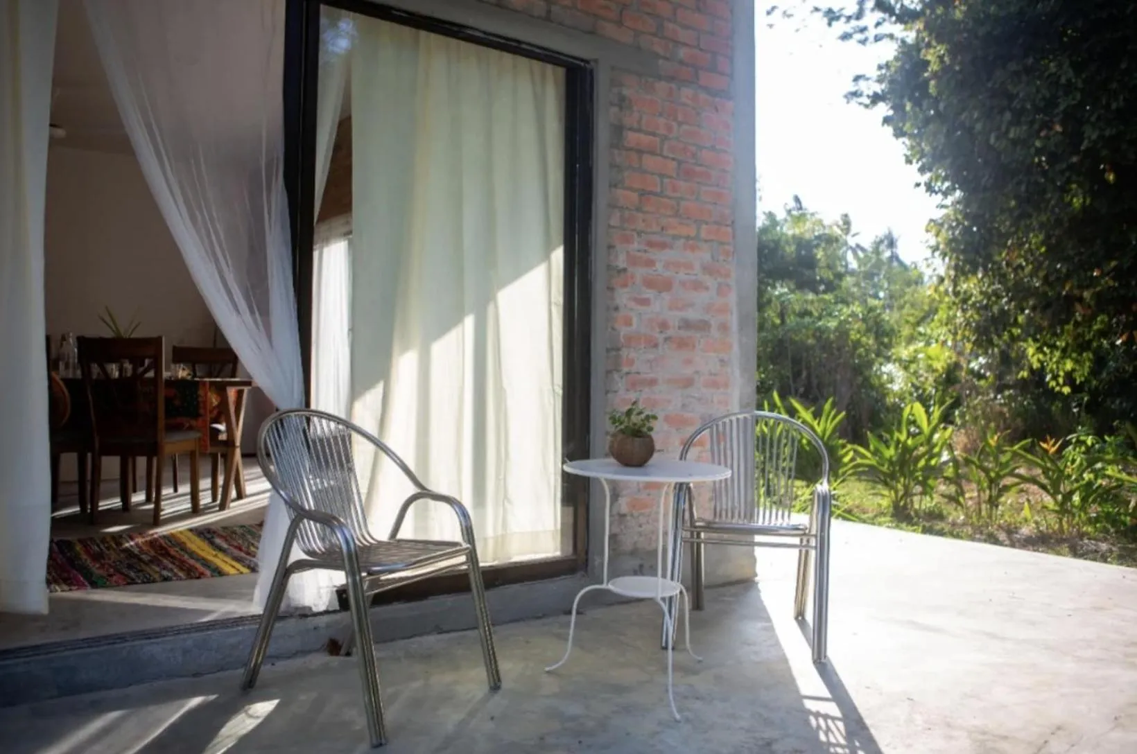 Patio in Rouhi Retreats By Doulos