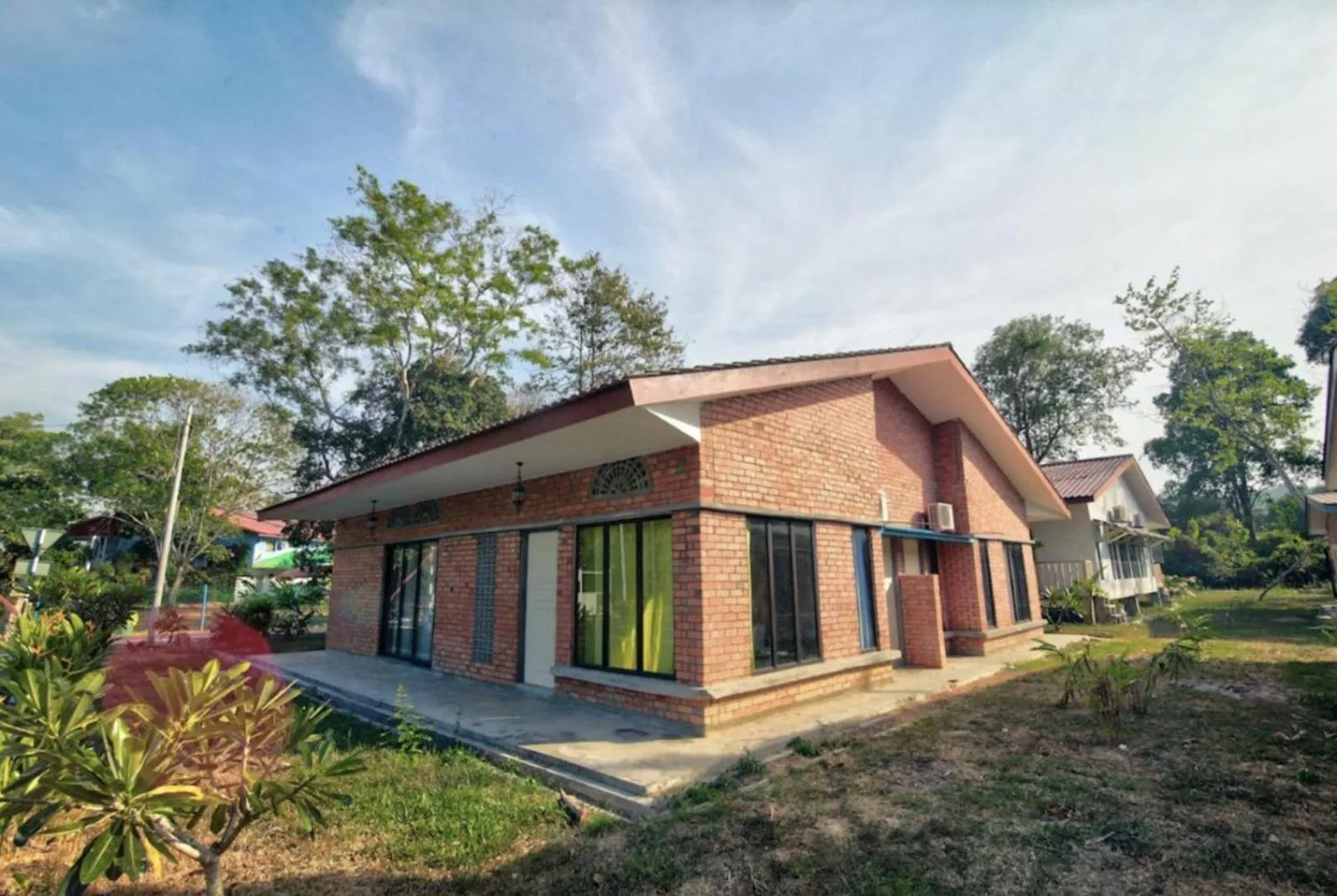 Property building in Rouhi Retreats By Doulos