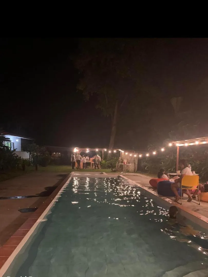 Night in Rouhi Retreats By Doulos