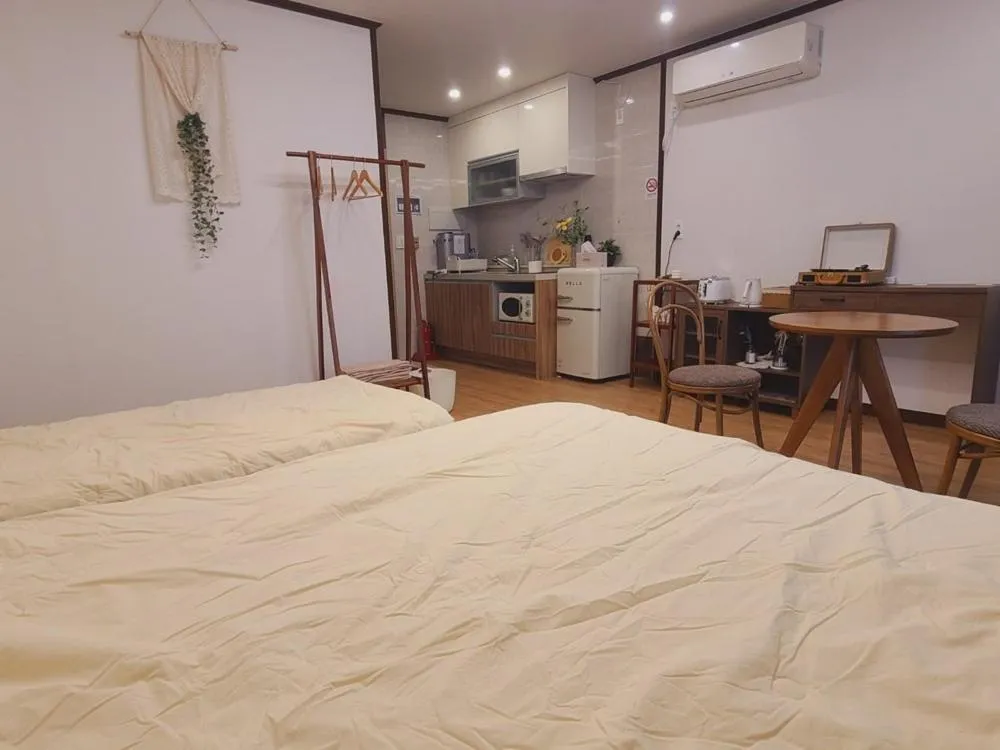 Bed in Seogwipo The Hyeyum Stay