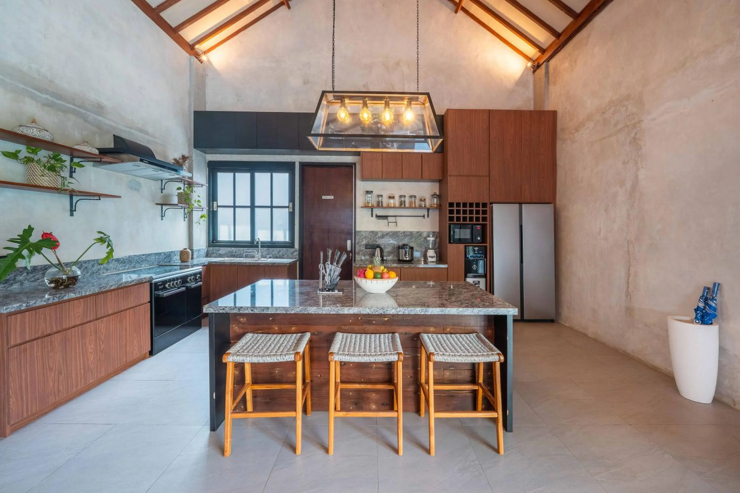 Kitchen or kitchenette in Villa Jonsu Uluwatu by Nagisa Bali