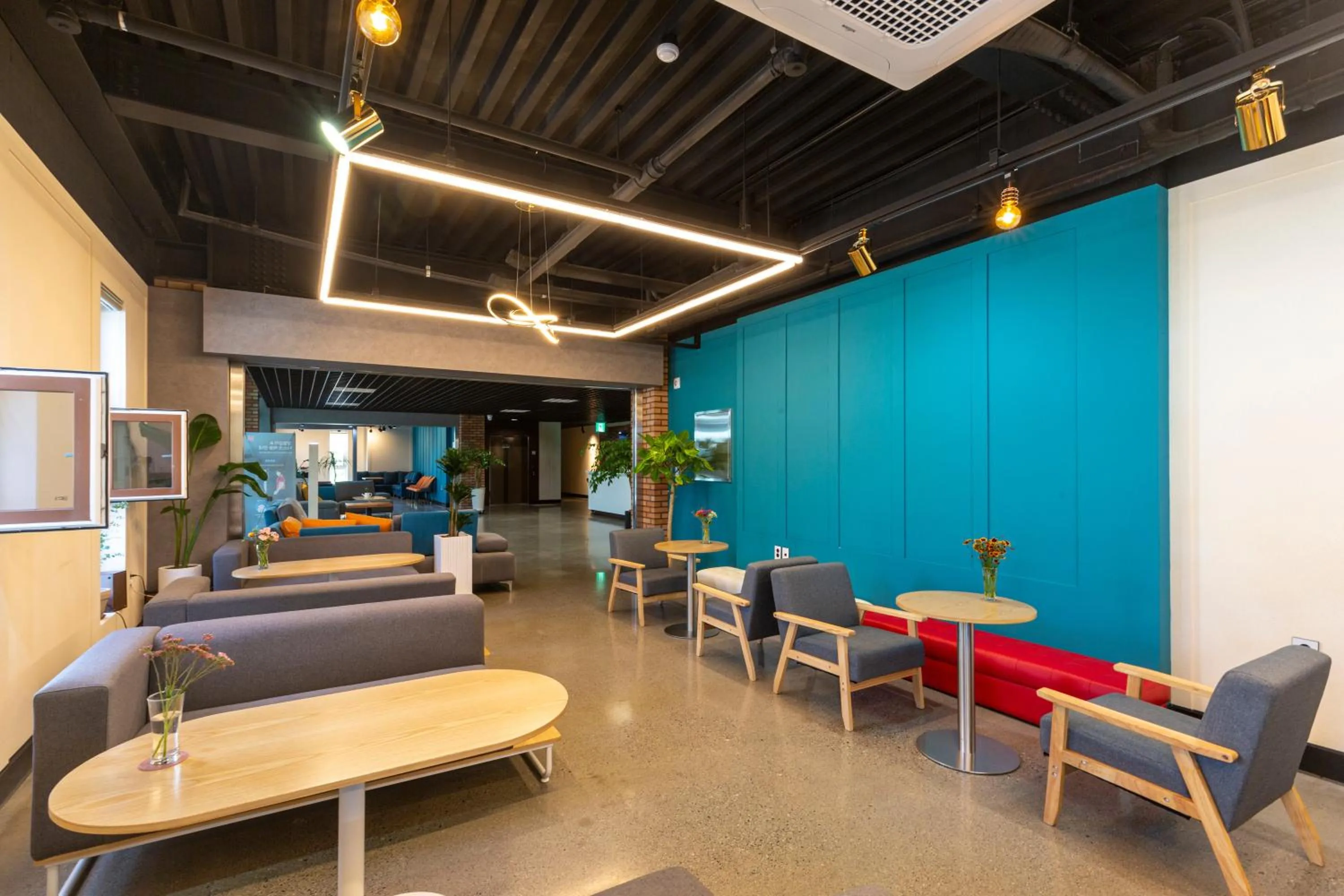 Yeongcheon Auno feliz