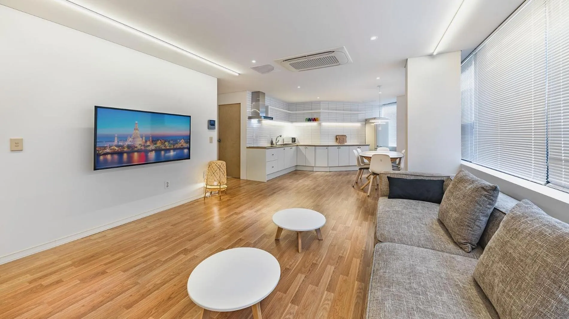 Yeosu Jinnam Mansion Pension