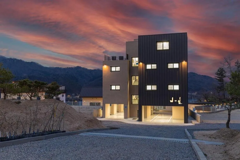 Gapyeong Meegasheel Family Pension