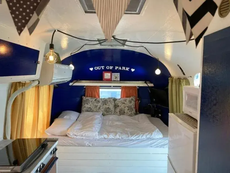 Bed in Out of Park Bed in Out of Park