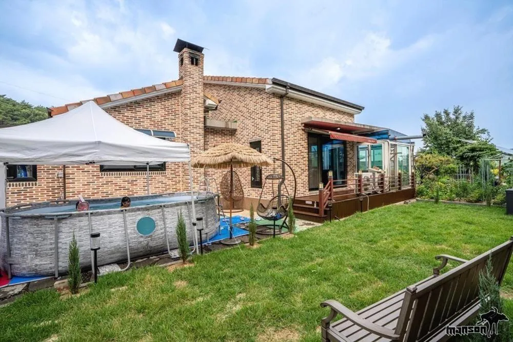 Gunsan Seongsanae Pension