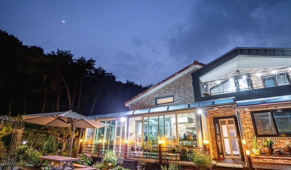 Gunsan Seongsanae Pension