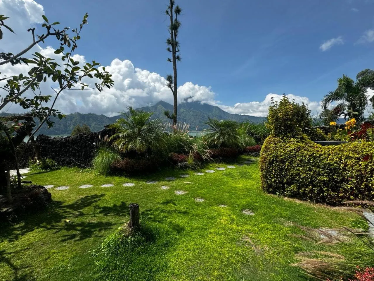 Garden in Belvilla Break Coffee Kintamani