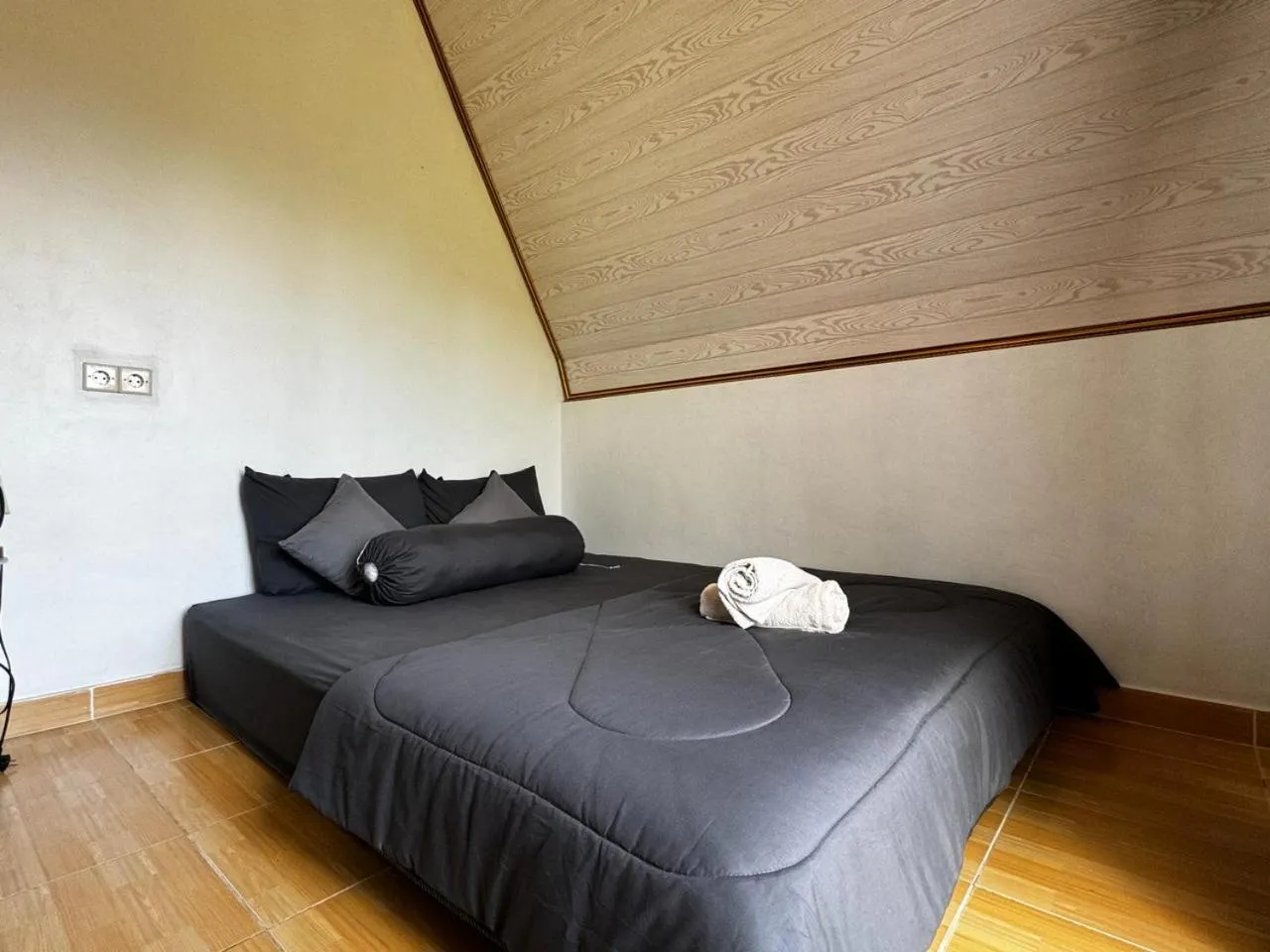 Bedroom, Bed in Belvilla Break Coffee Kintamani