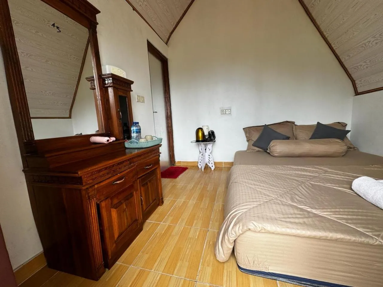 Bedroom, Bed in Belvilla Break Coffee Kintamani