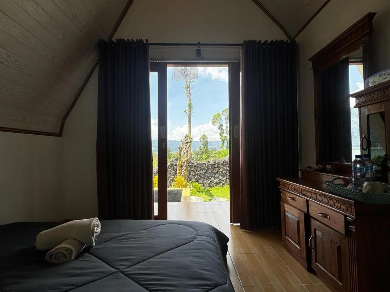 Bedroom, Bed in Belvilla Break Coffee Kintamani