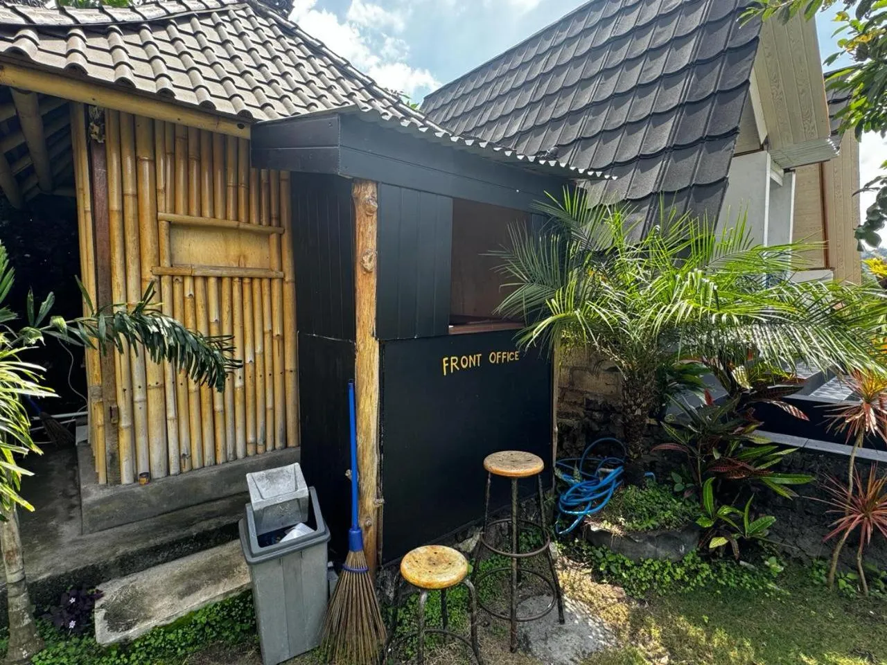 Lobby or reception in Belvilla Break Coffee Kintamani