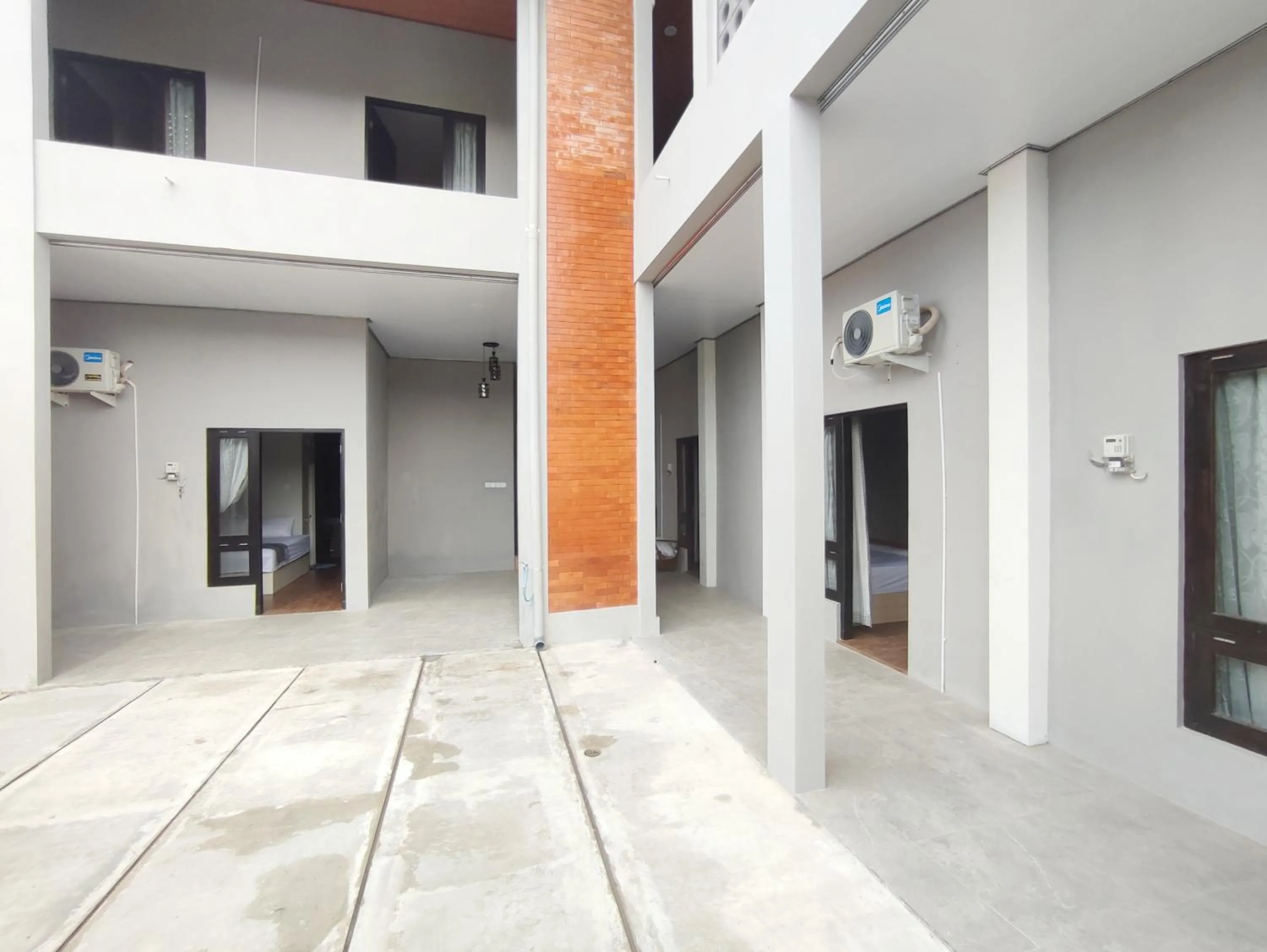 Property building in RedDoorz near Graha Saba Buana 2