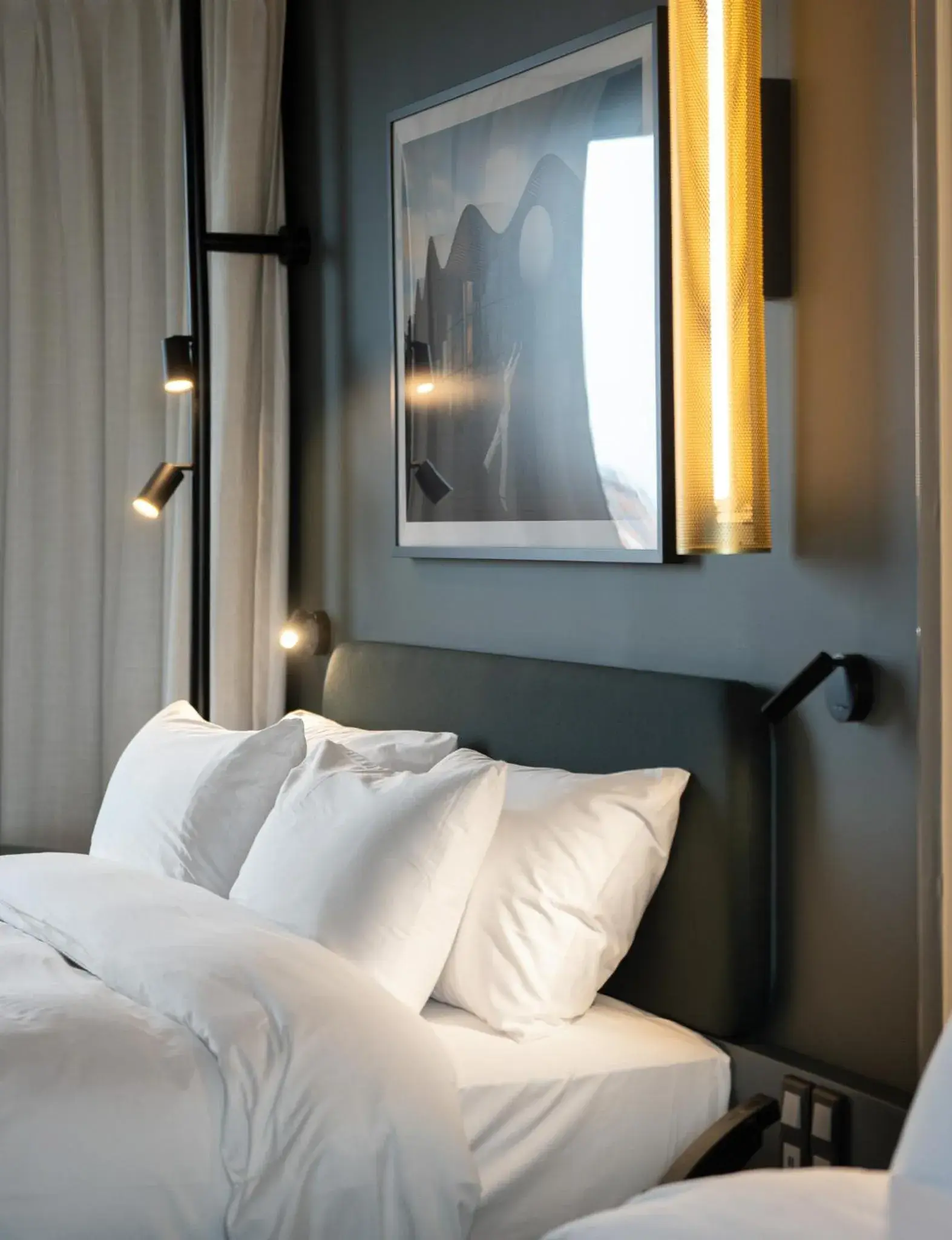 Bedroom, Bed in Radisson Hotel Reims Bedroom, Bed in Radisson Hotel Reims