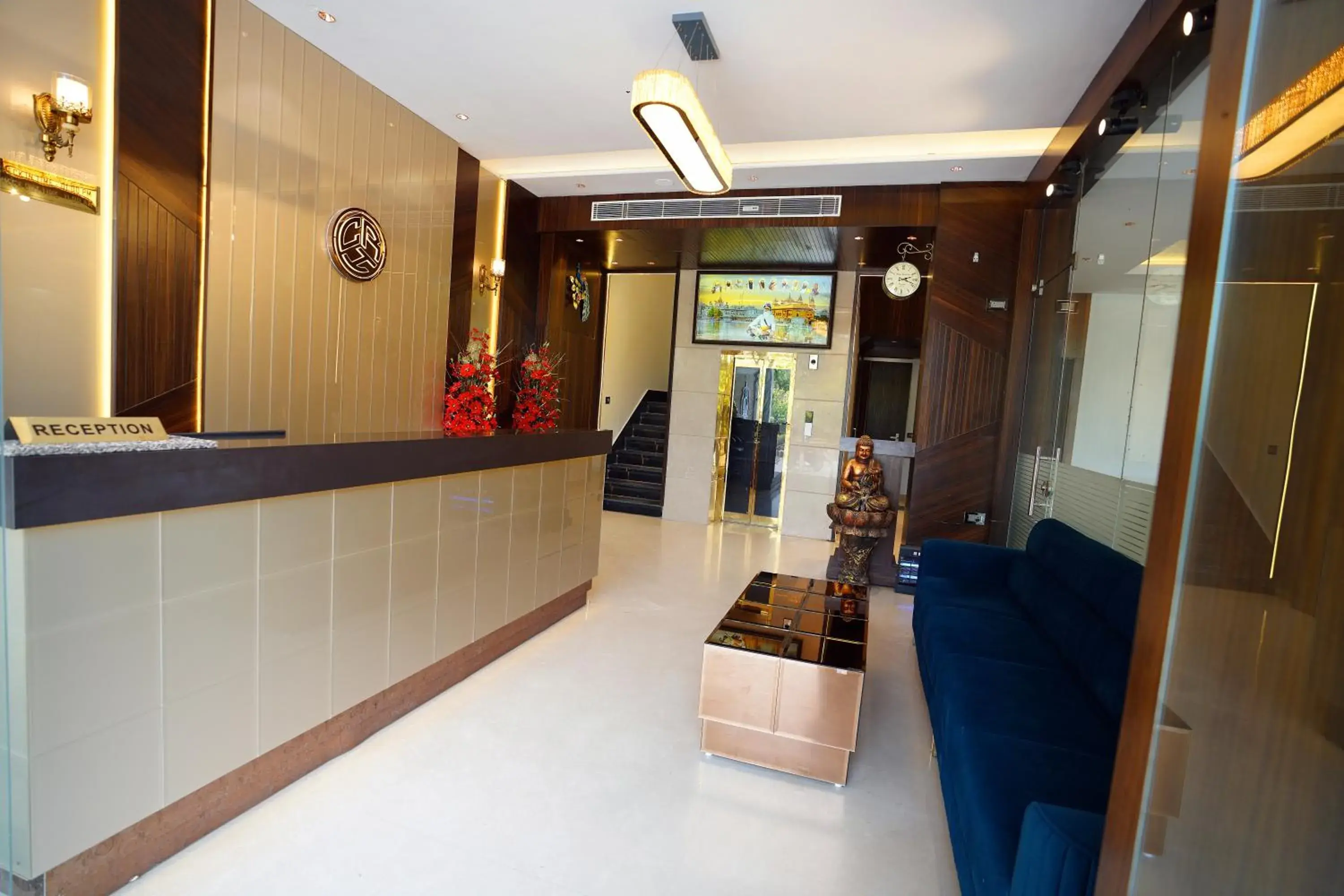 Lobby or reception in HOTEL CASA ROYALE Lobby or reception in HOTEL CASA ROYALE