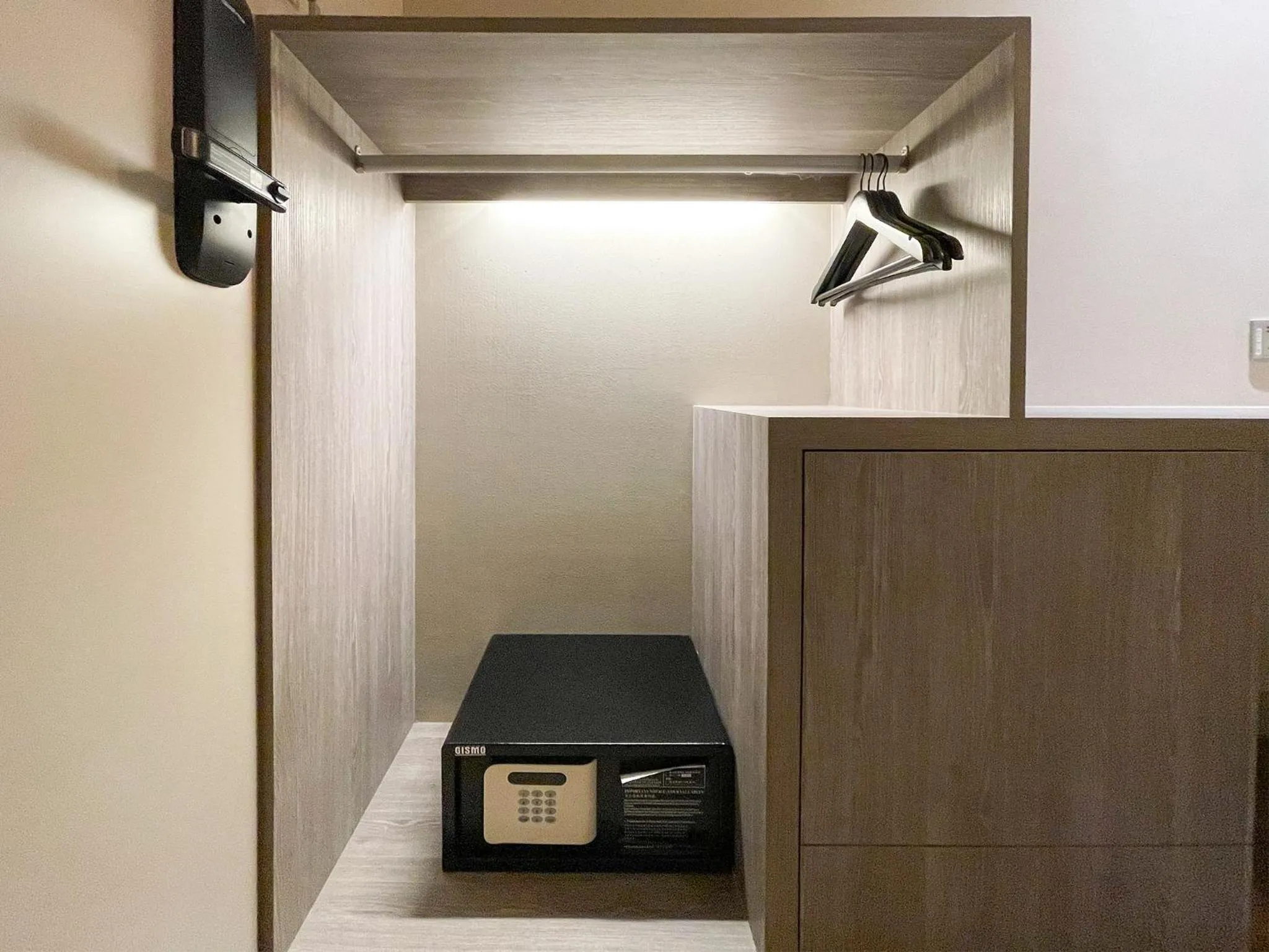 safe in ST Signature Jalan Besar