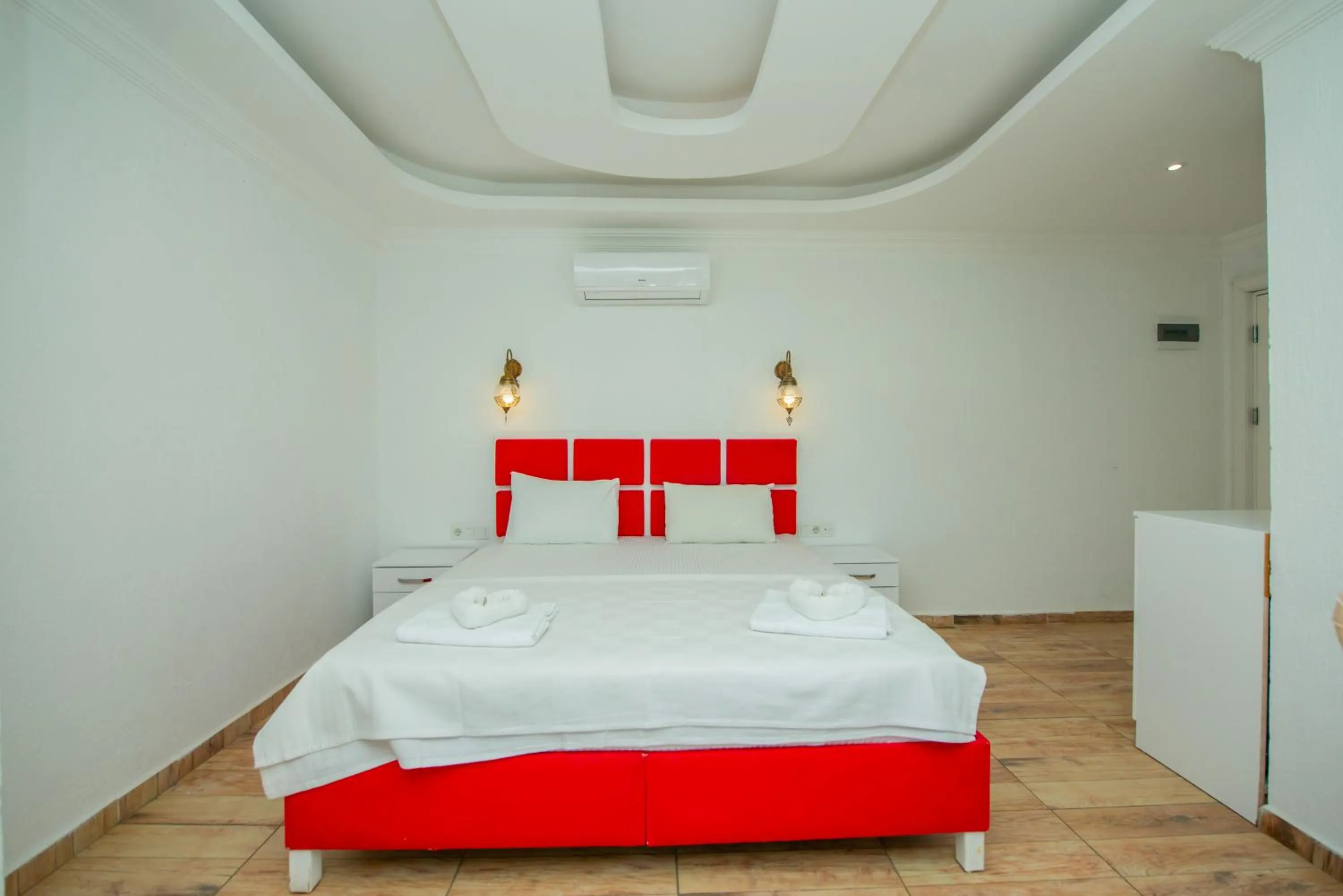 Bed in Cennet Life Hotel