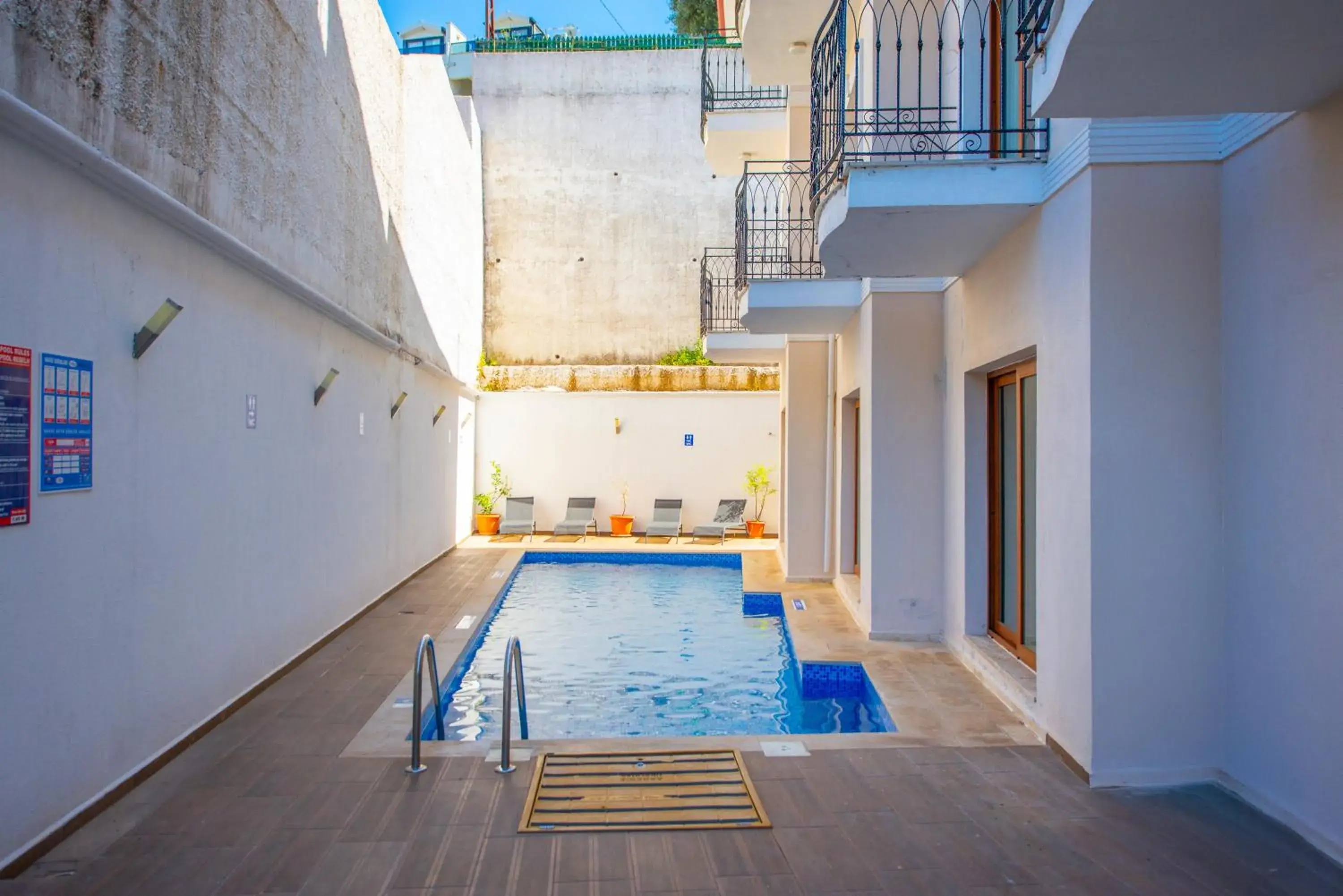 Pool view in Cennet Life Hotel Pool view in Cennet Life Hotel