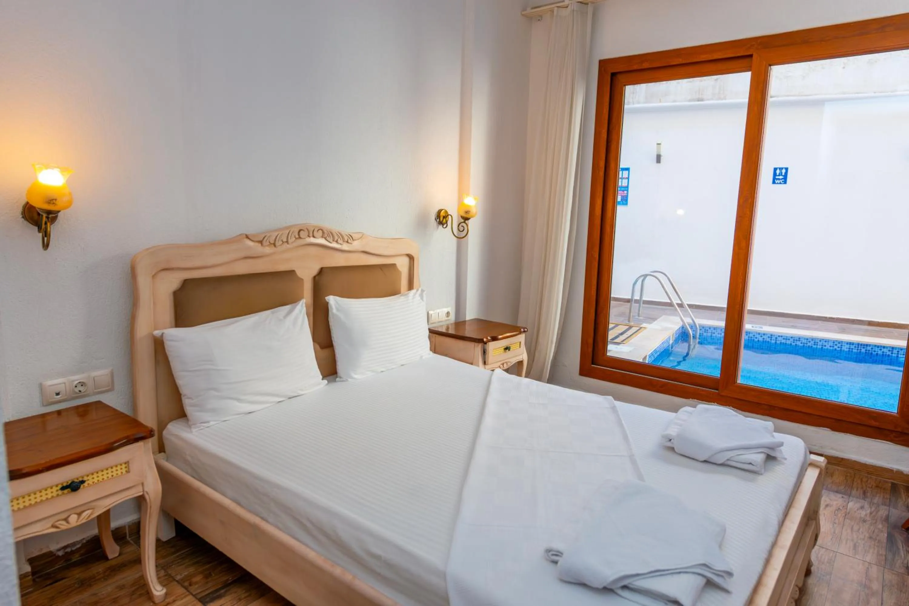 room service, Bed in Cennet Life Hotel