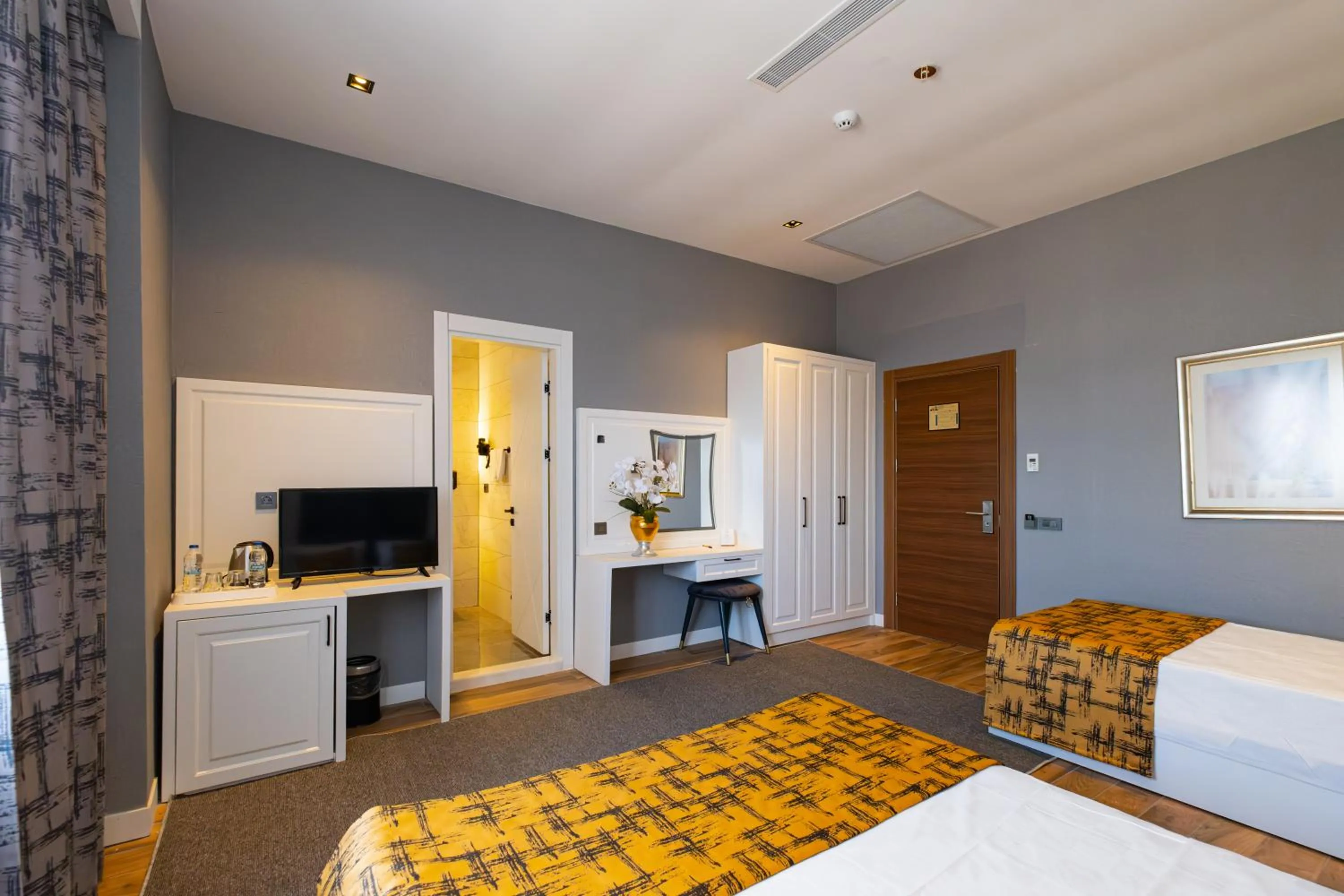 Bed in Hipodrom Hotel